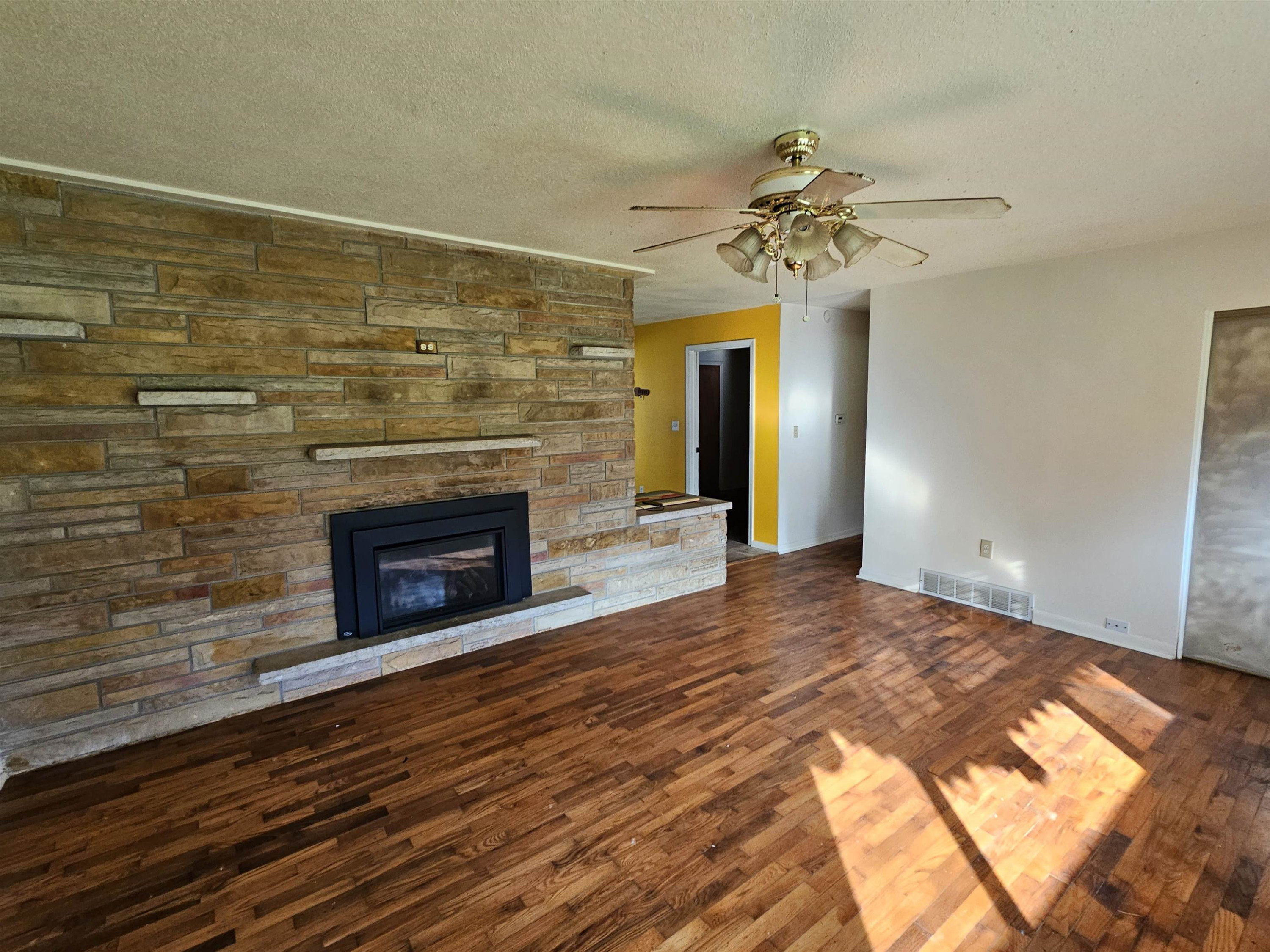 8525 Dixie Highway, Birch Run, MI 48415 — Photo 7