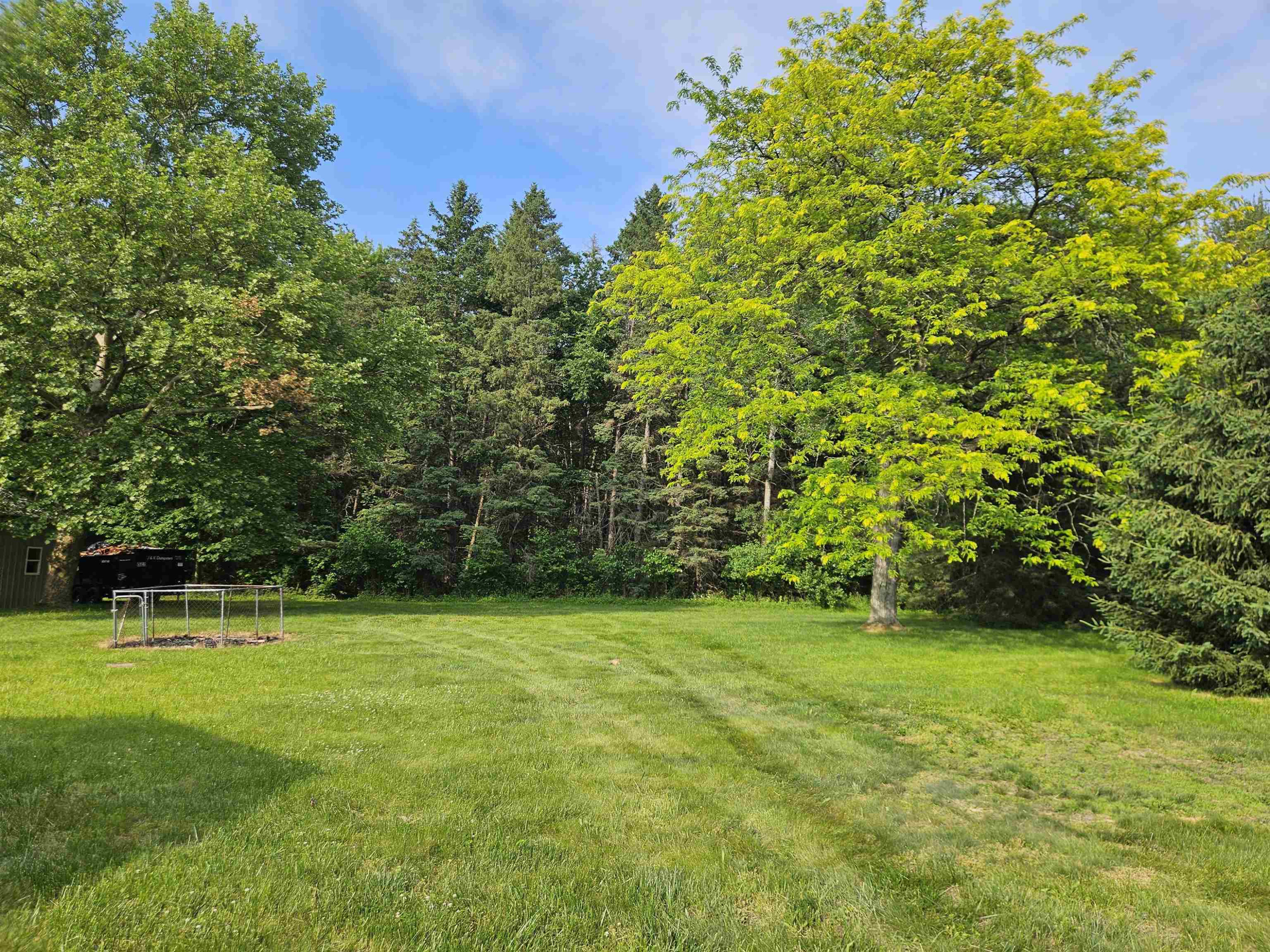 8525 Dixie Highway, Birch Run, MI 48415 — Photo 16