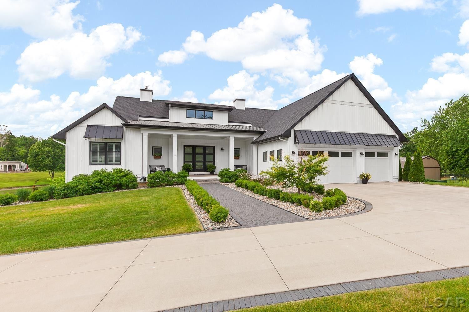 575 Budlong Street, Adrian, MI 49221