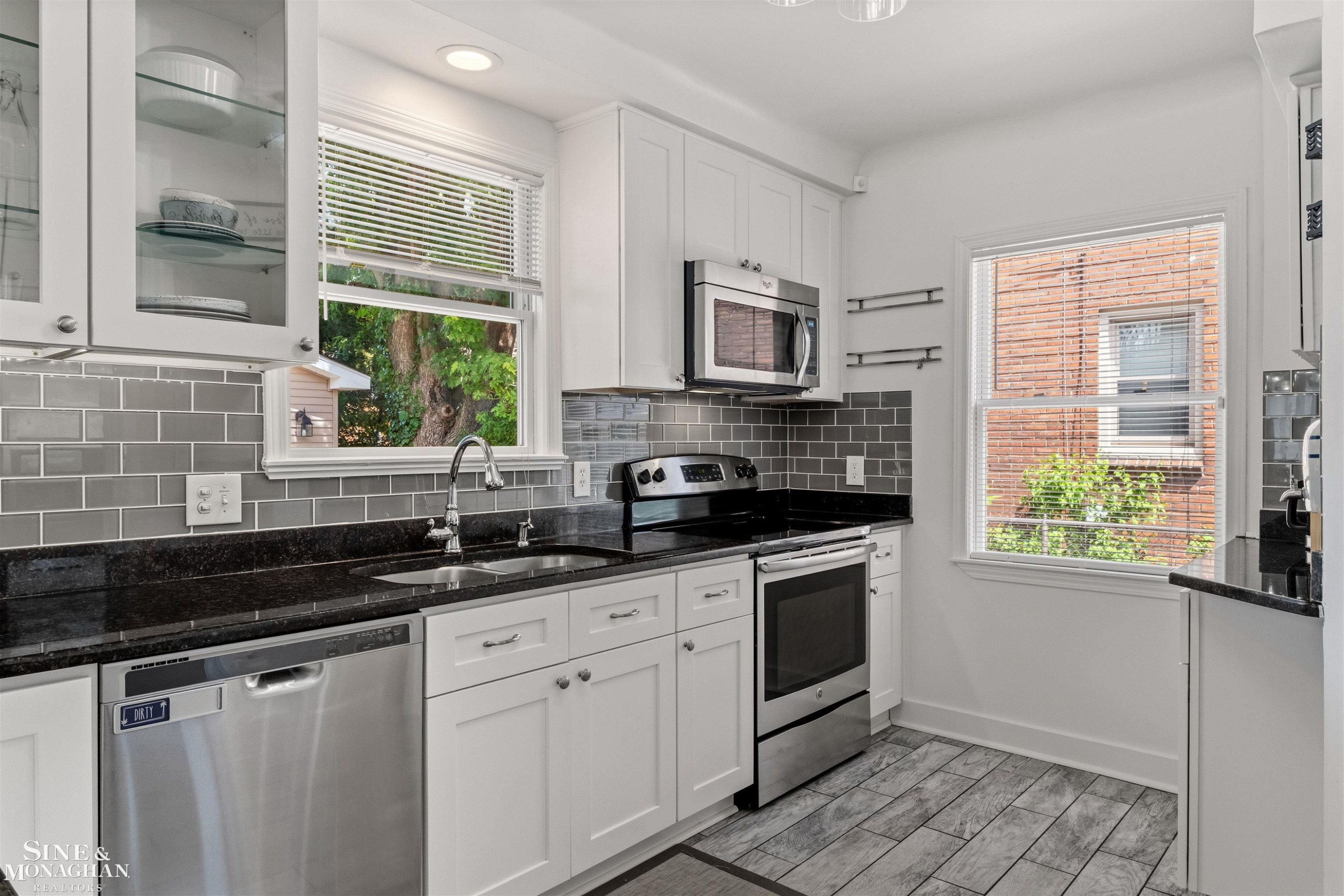 474 Touraine Road, Grosse Pointe Farms, MI 48236 — Photo 6