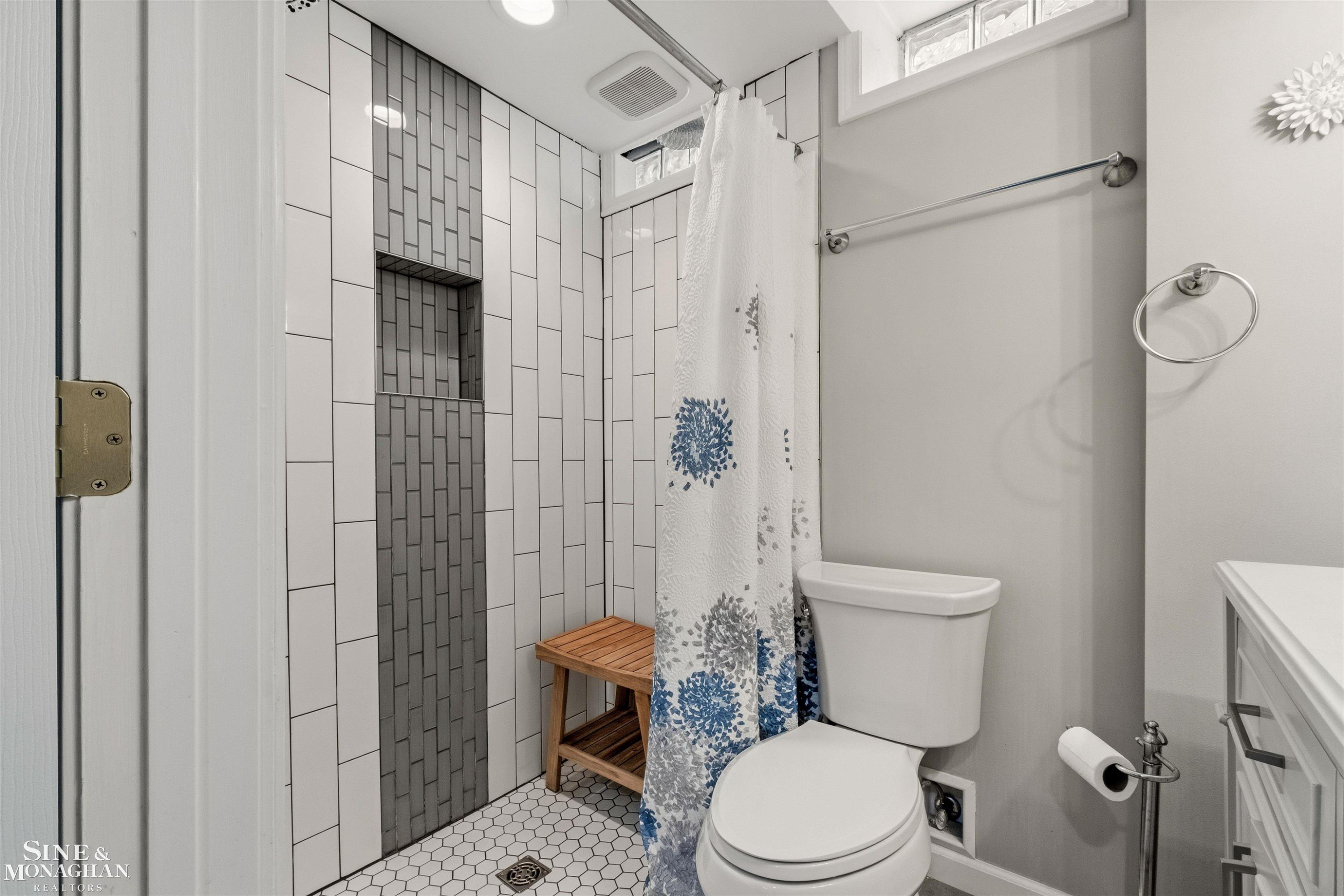 474 Touraine Road, Grosse Pointe Farms, MI 48236 — Photo 35