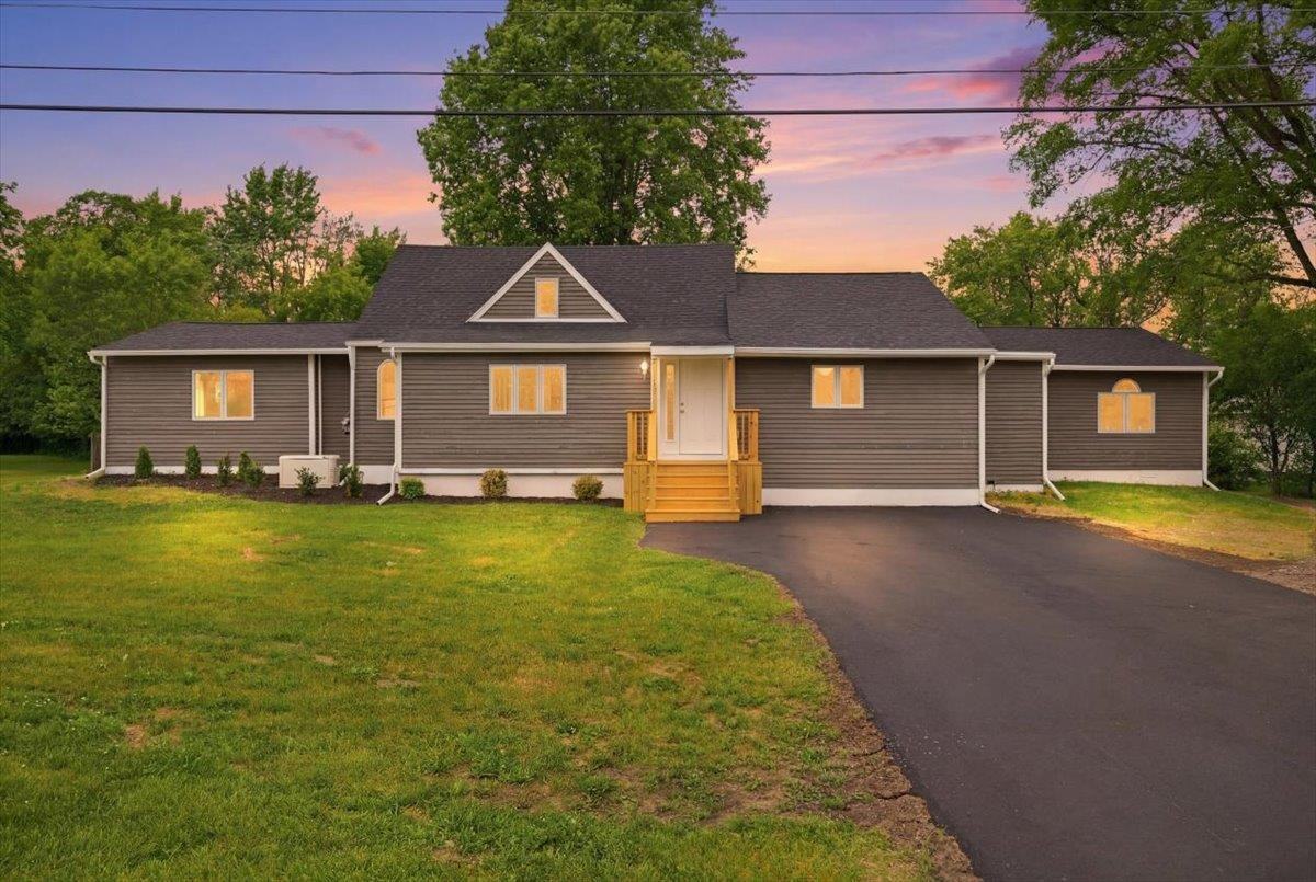 6456 W Court Street, Flint, MI 48532
