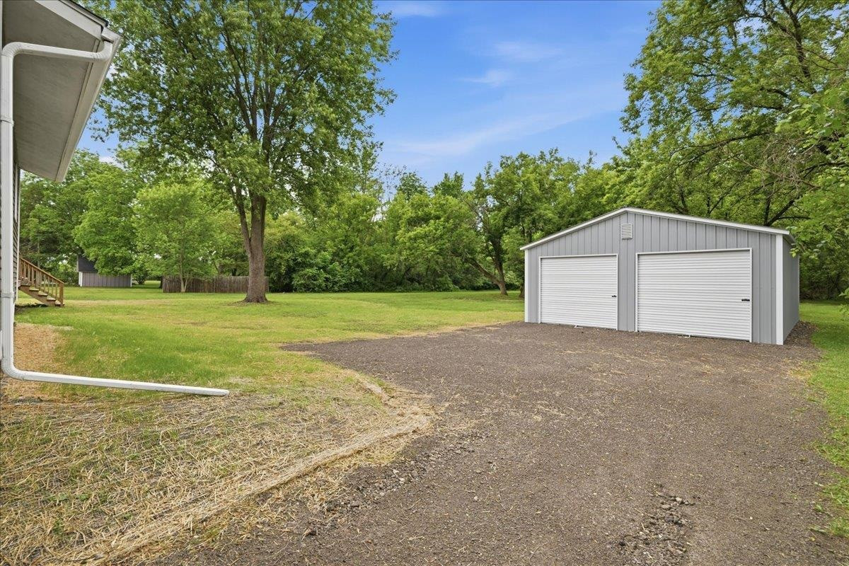 6456 W Court Street, Flint, MI 48532 — Photo 2