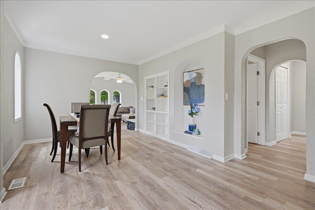 6456 W Court Street, Flint, MI 48532 — Photo 13