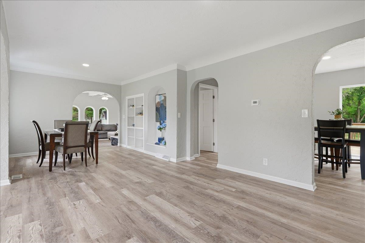 6456 W Court Street, Flint, MI 48532 — Photo 14
