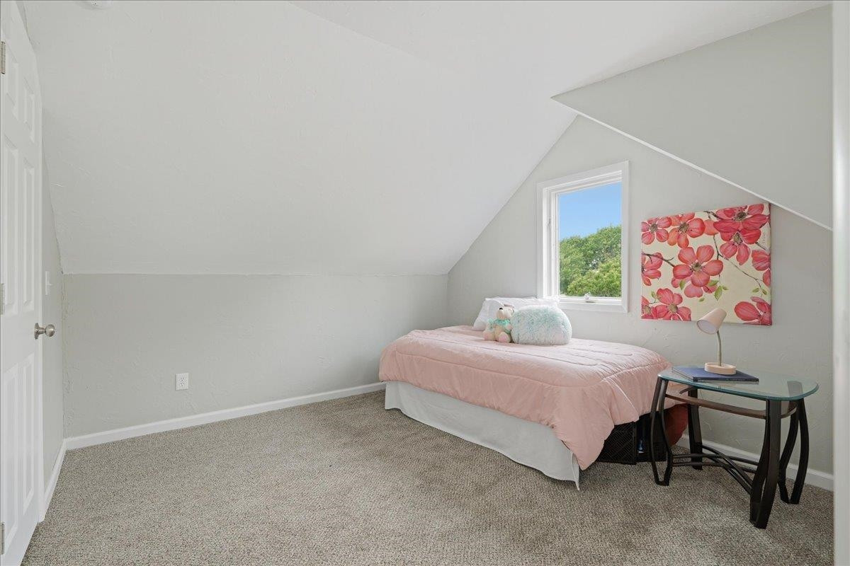 6456 W Court Street, Flint, MI 48532 — Photo 28