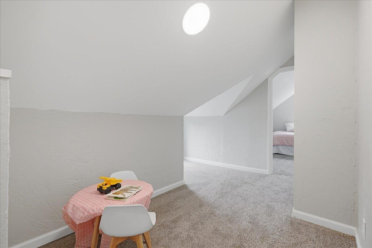 6456 W Court Street, Flint, MI 48532 — Photo 31