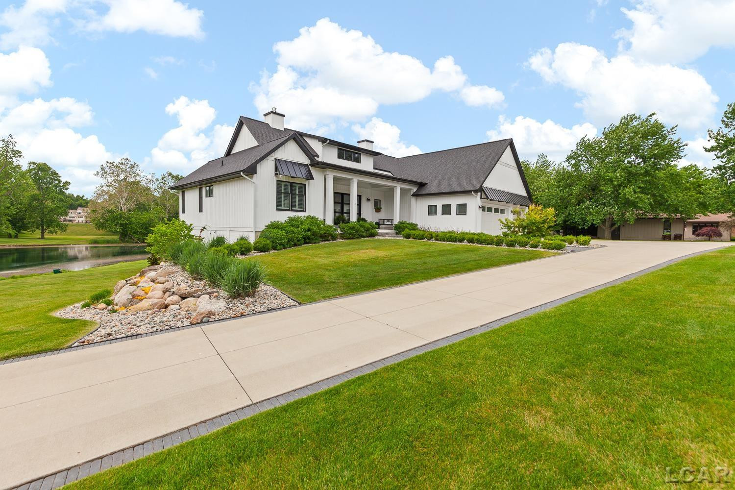575 Budlong Street, Adrian, MI 49221 — Photo 59