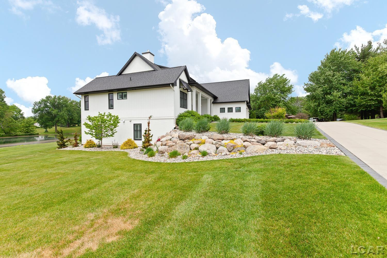 575 Budlong Street, Adrian, MI 49221 — Photo 63