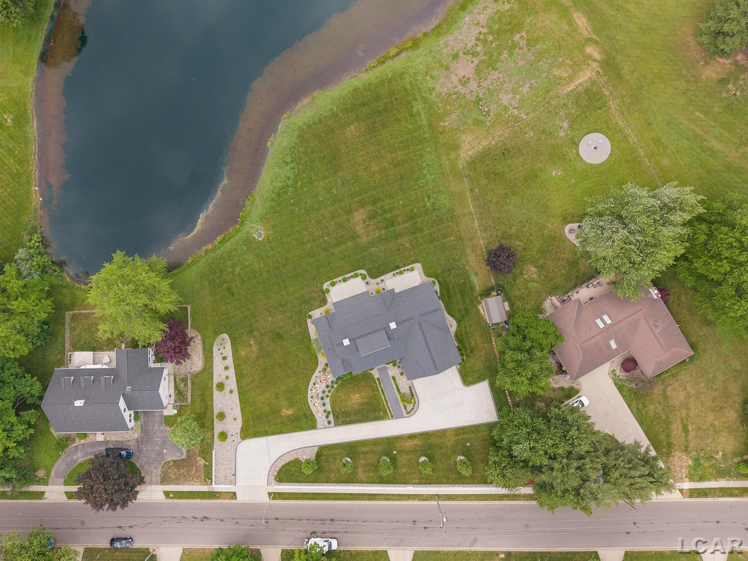 575 Budlong Street, Adrian, MI 49221 — Photo 68