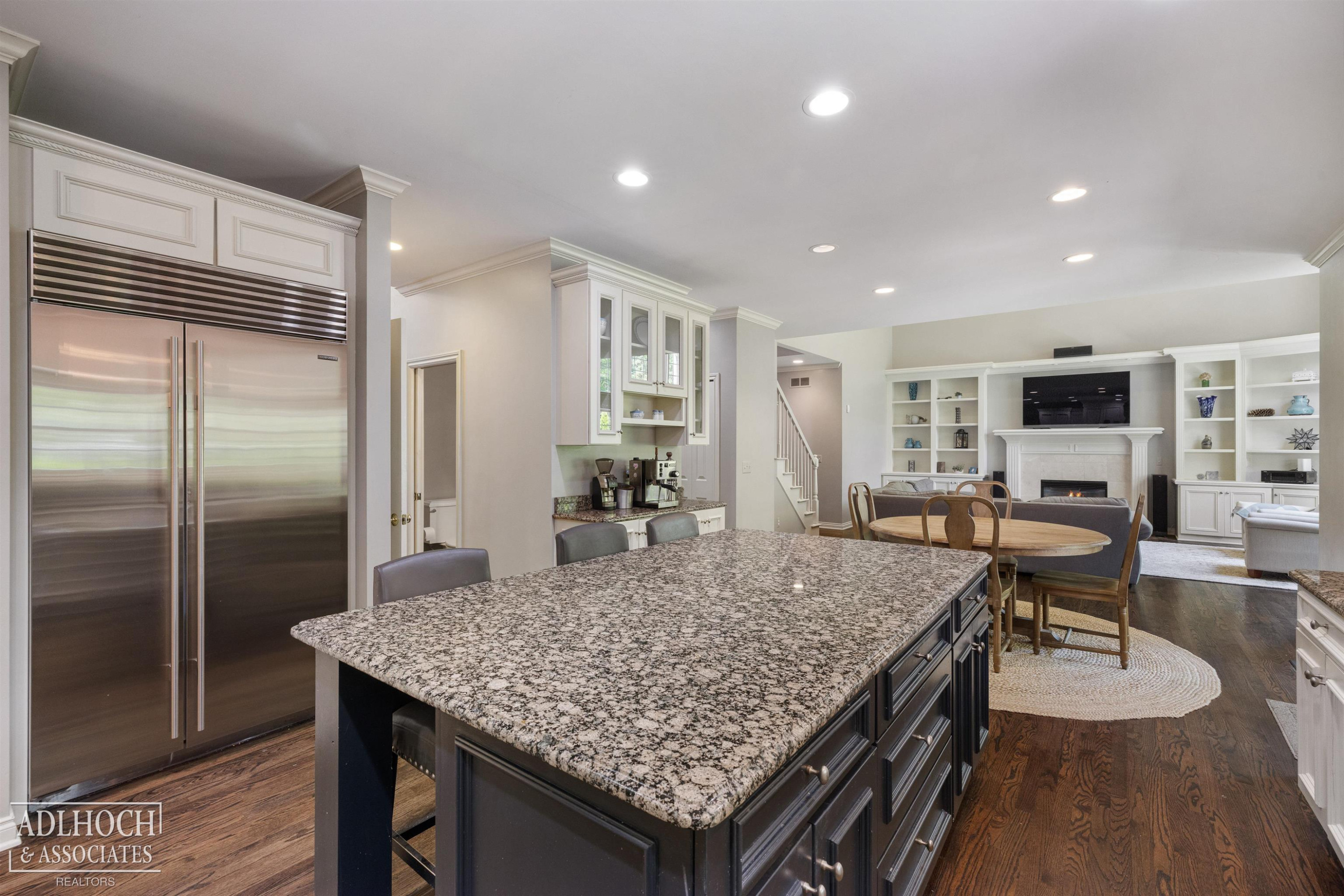 758 Middlesex Road, Grosse Pointe, MI 48230 — Photo 15