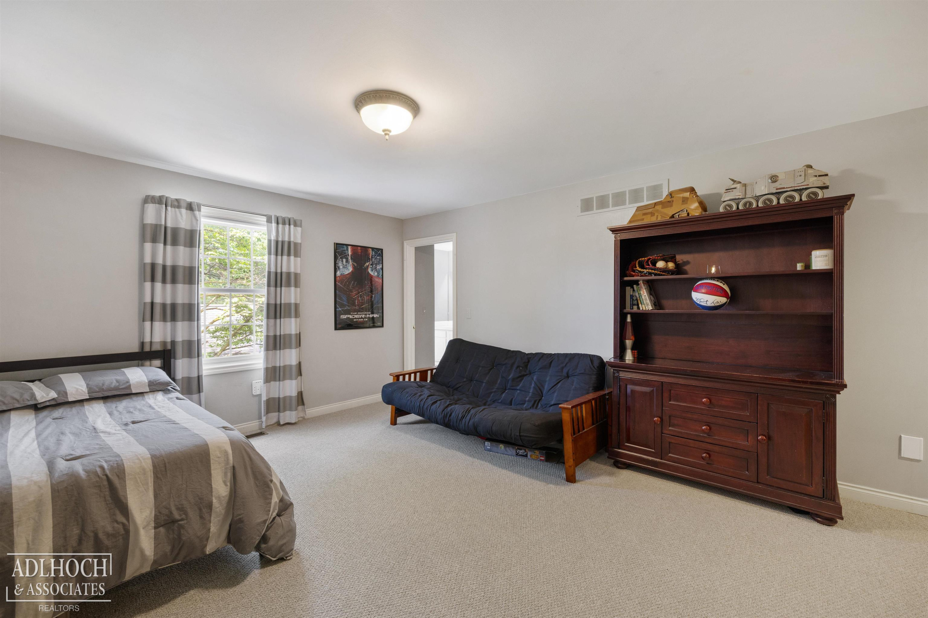 758 Middlesex Road, Grosse Pointe, MI 48230 — Photo 23