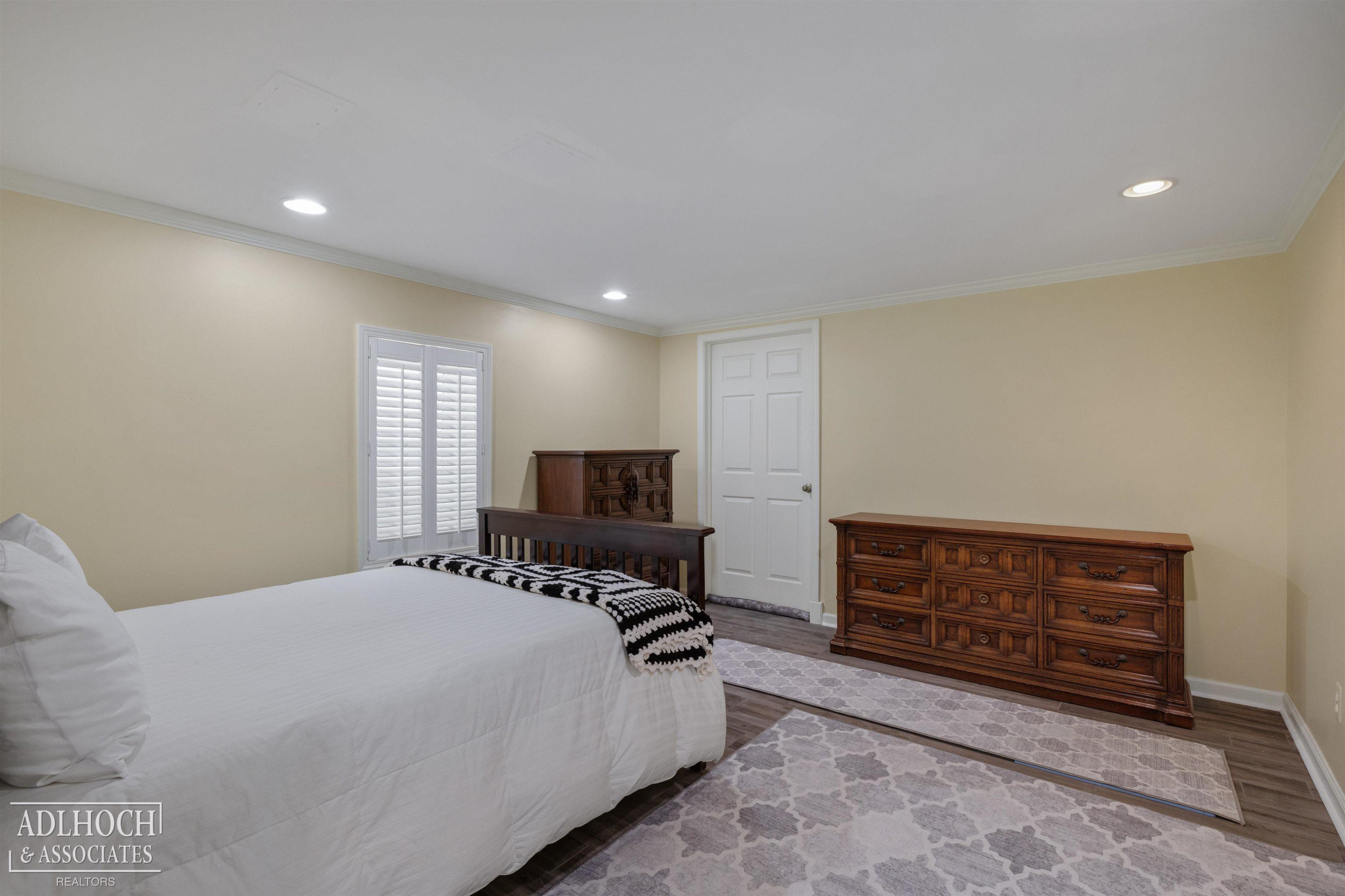 758 Middlesex Road, Grosse Pointe, MI 48230 — Photo 31