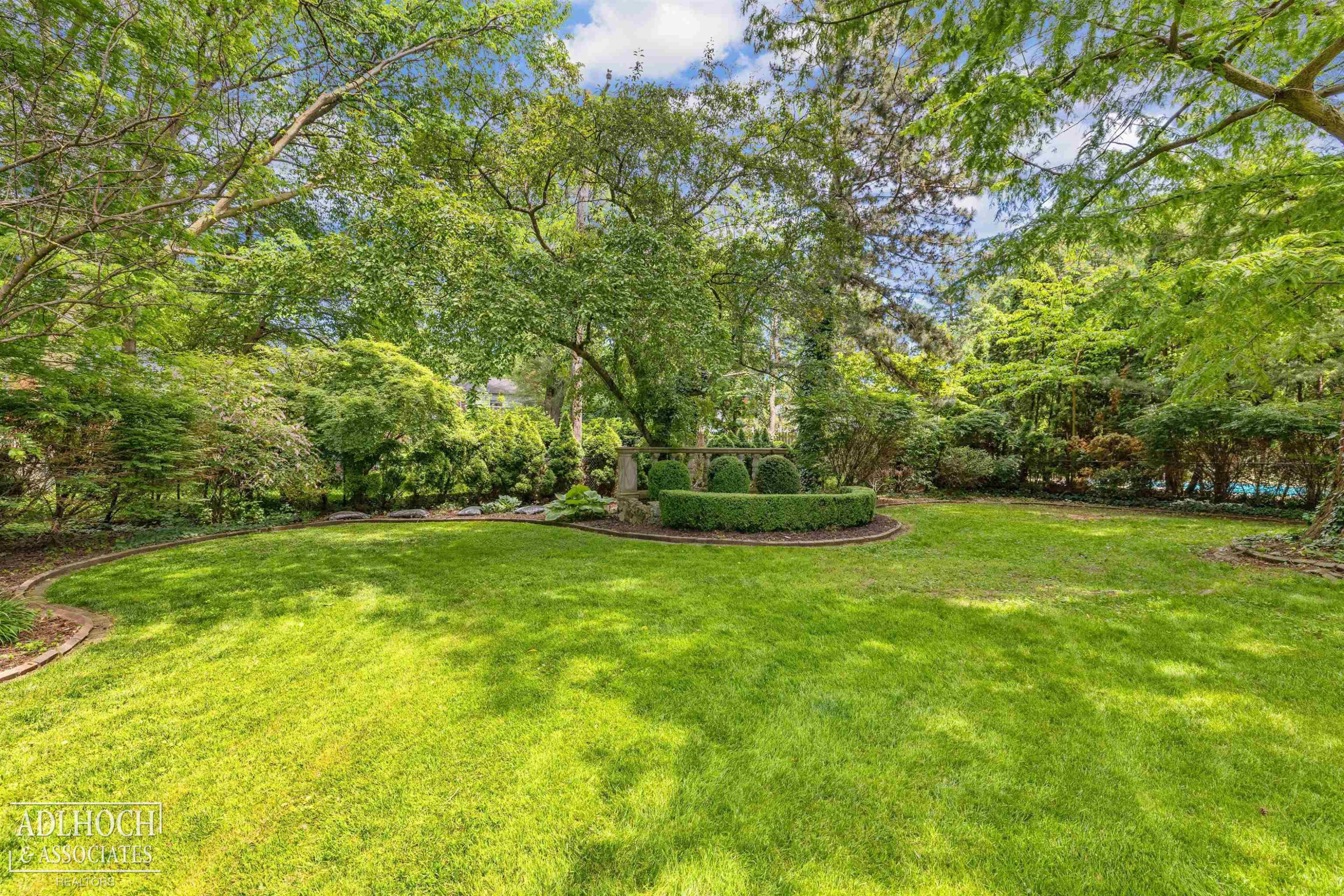 758 Middlesex Road, Grosse Pointe, MI 48230 — Photo 36