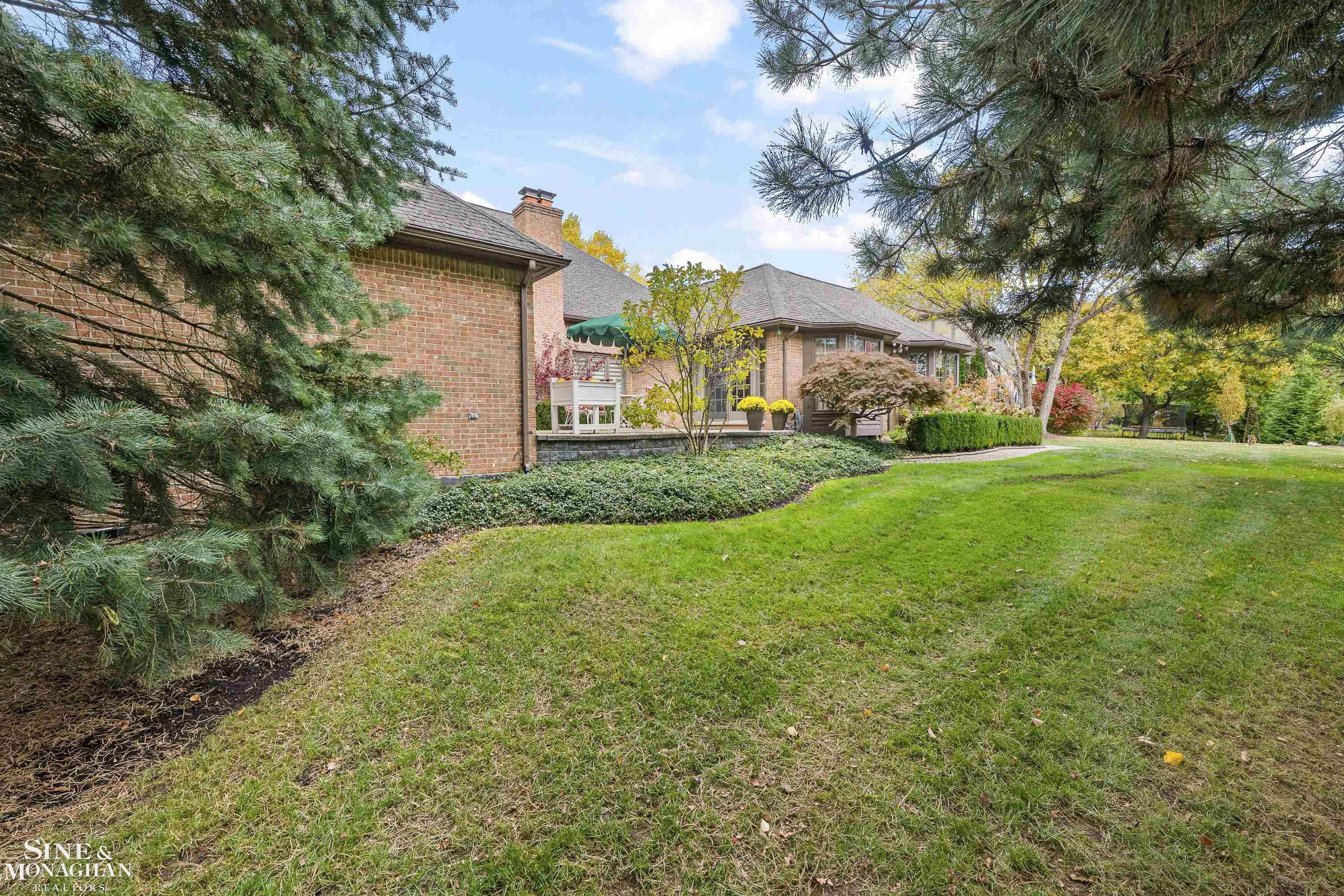 1126 Ridgeway Drive, Rochester, MI 48307 — Photo 6