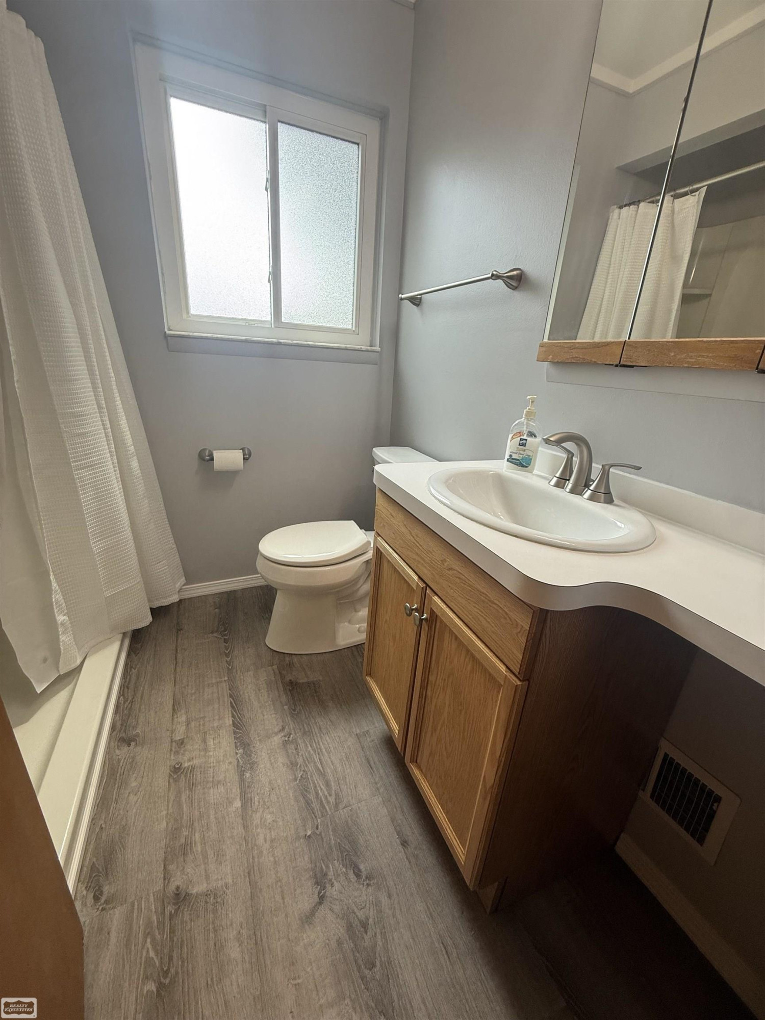26093 La Salle Ct. Street, Roseville, MI 48066 — Photo 7