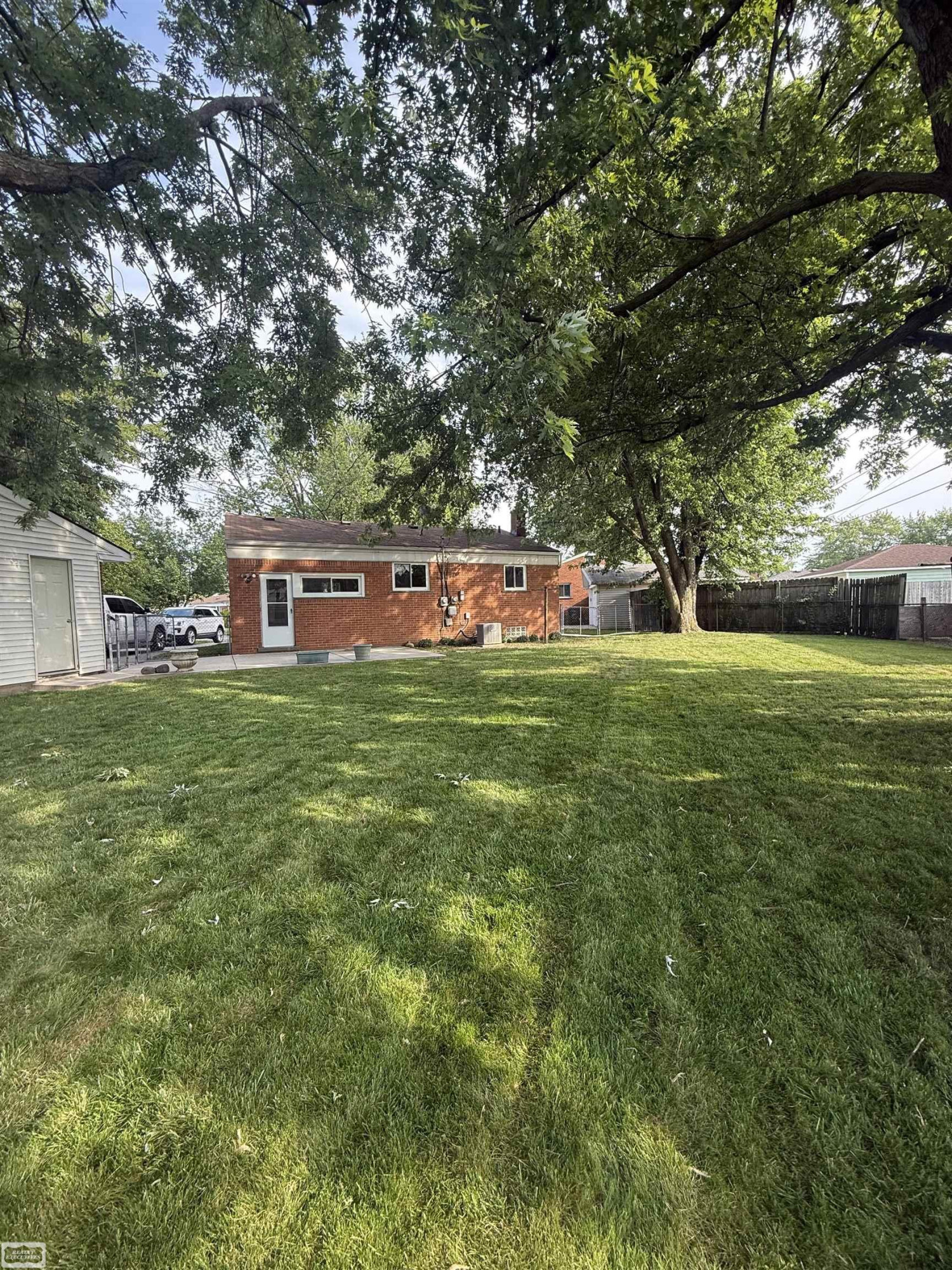 26093 La Salle Ct. Street, Roseville, MI 48066 — Photo 24