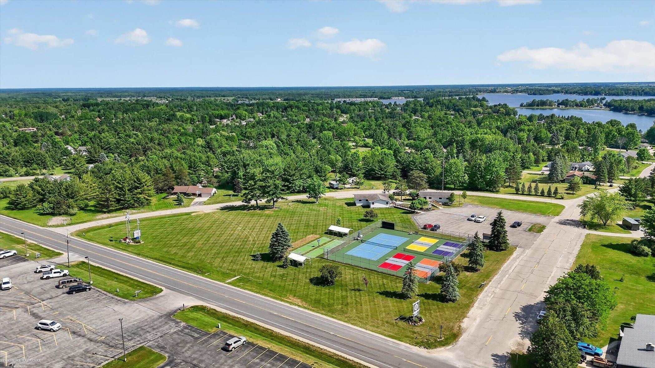 4412 Glasbury Court, Gladwin, MI 48624 — Photo 17