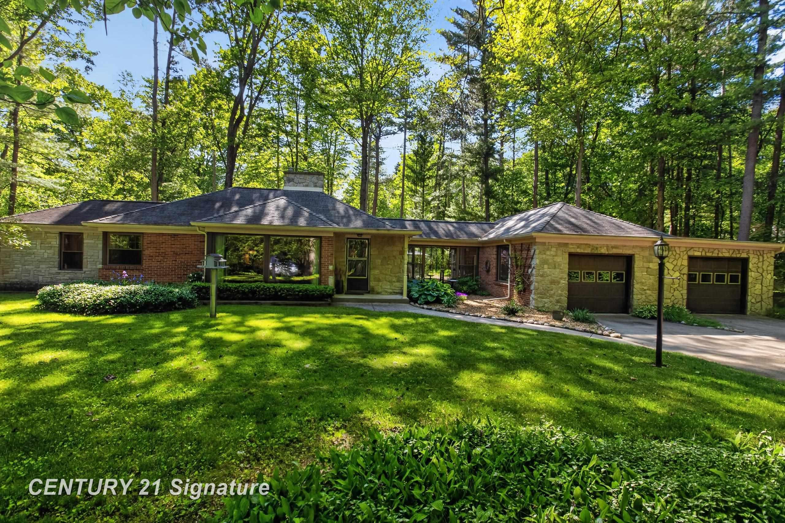 1820 Lawrence Drive, Midland, MI 48640 — Photo 2