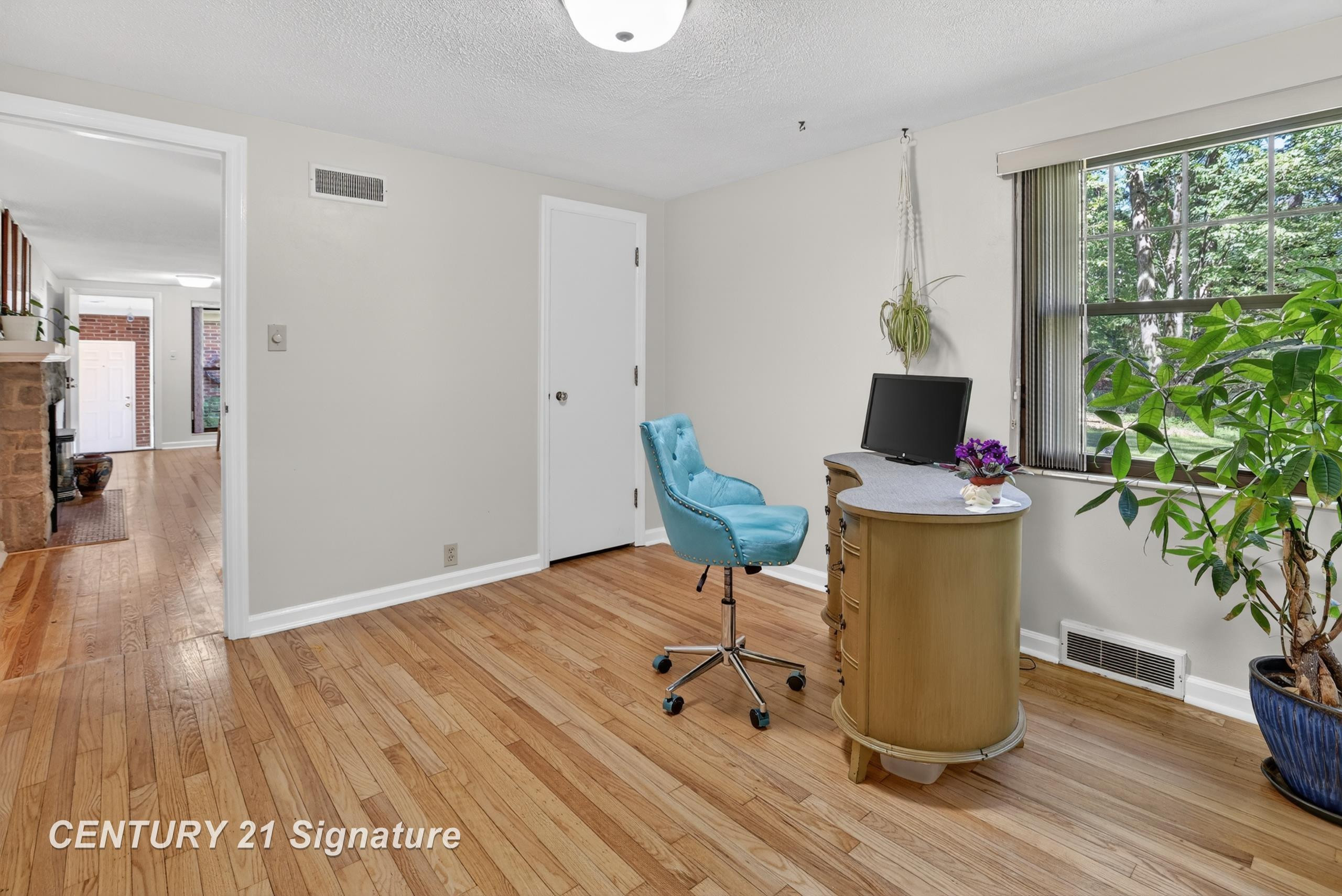 1820 Lawrence Drive, Midland, MI 48640 — Photo 16