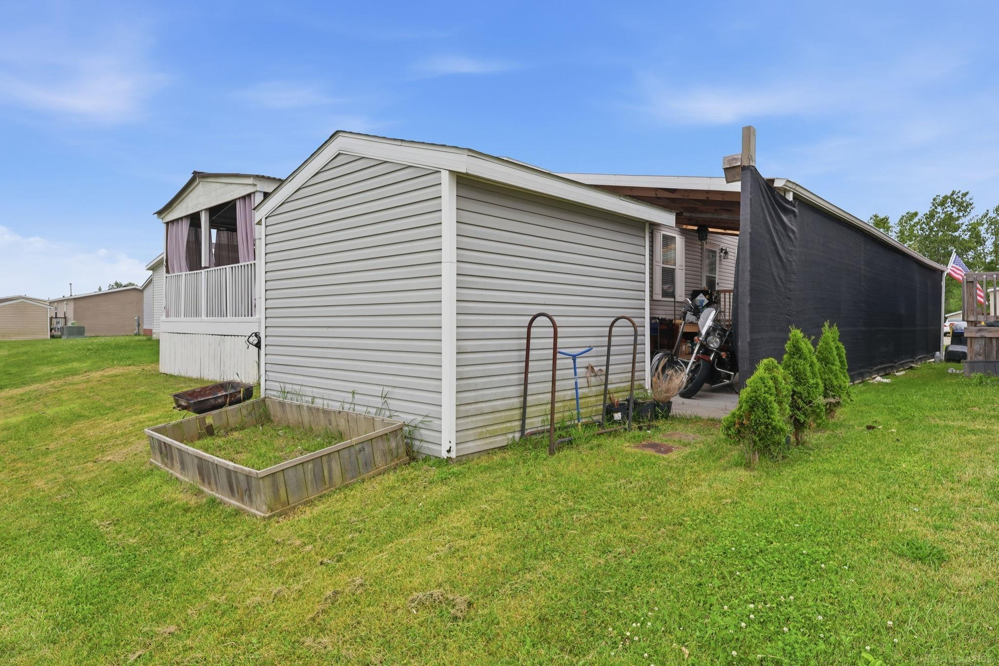 58520 Brookside Drive, MI 48048 — Photo 23