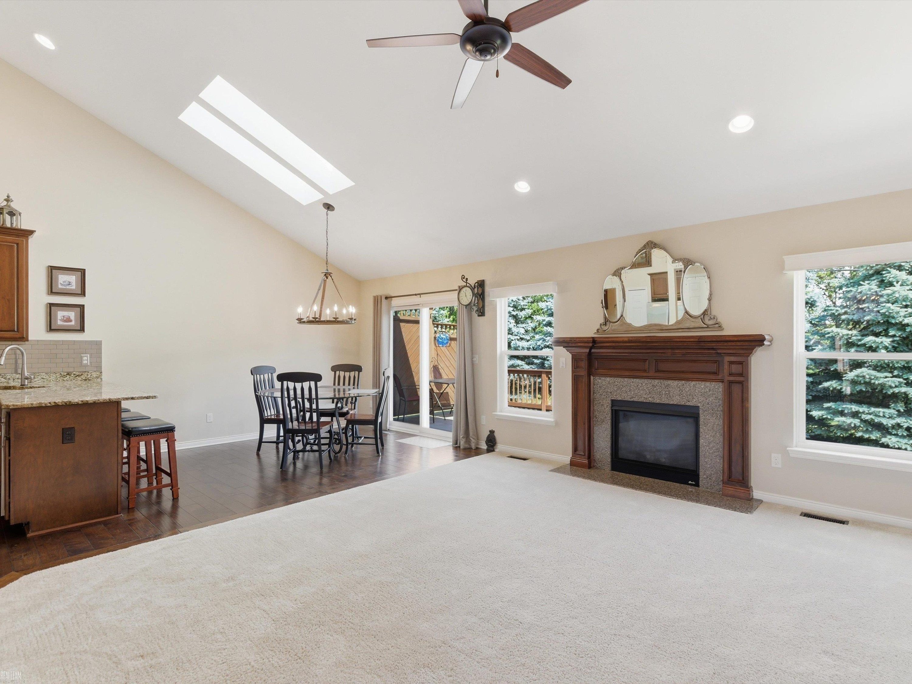 14837 N Park Drive, Shelby Twp, MI 48315 — Photo 9