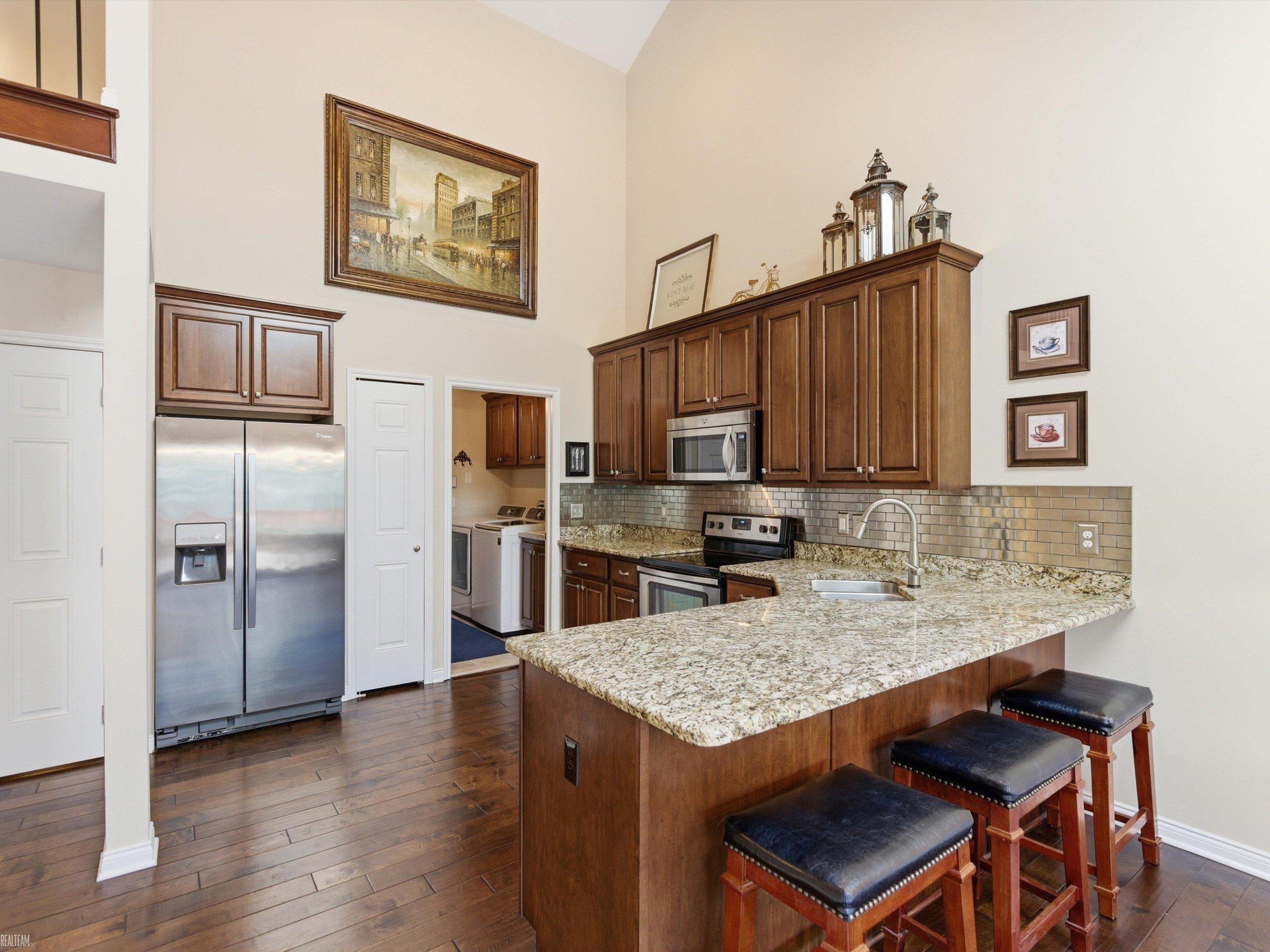 14837 N Park Drive, Shelby Twp, MI 48315 — Photo 13