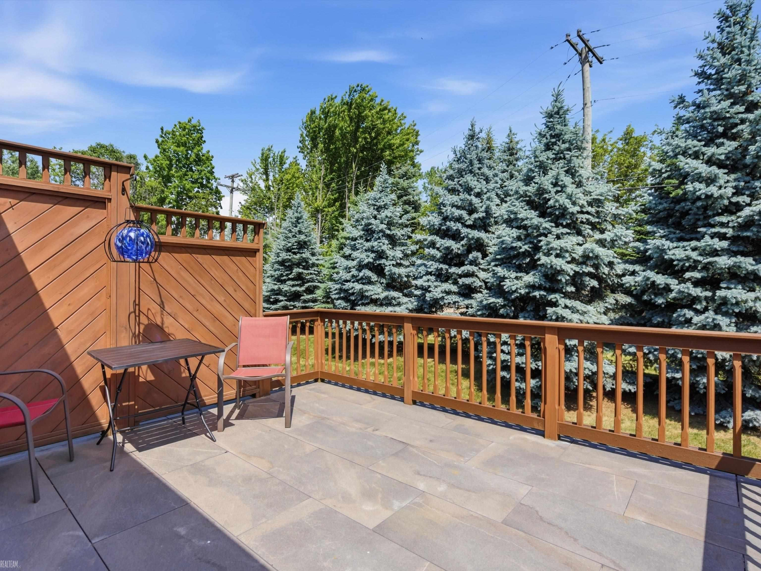 14837 N Park Drive, Shelby Twp, MI 48315 — Photo 43