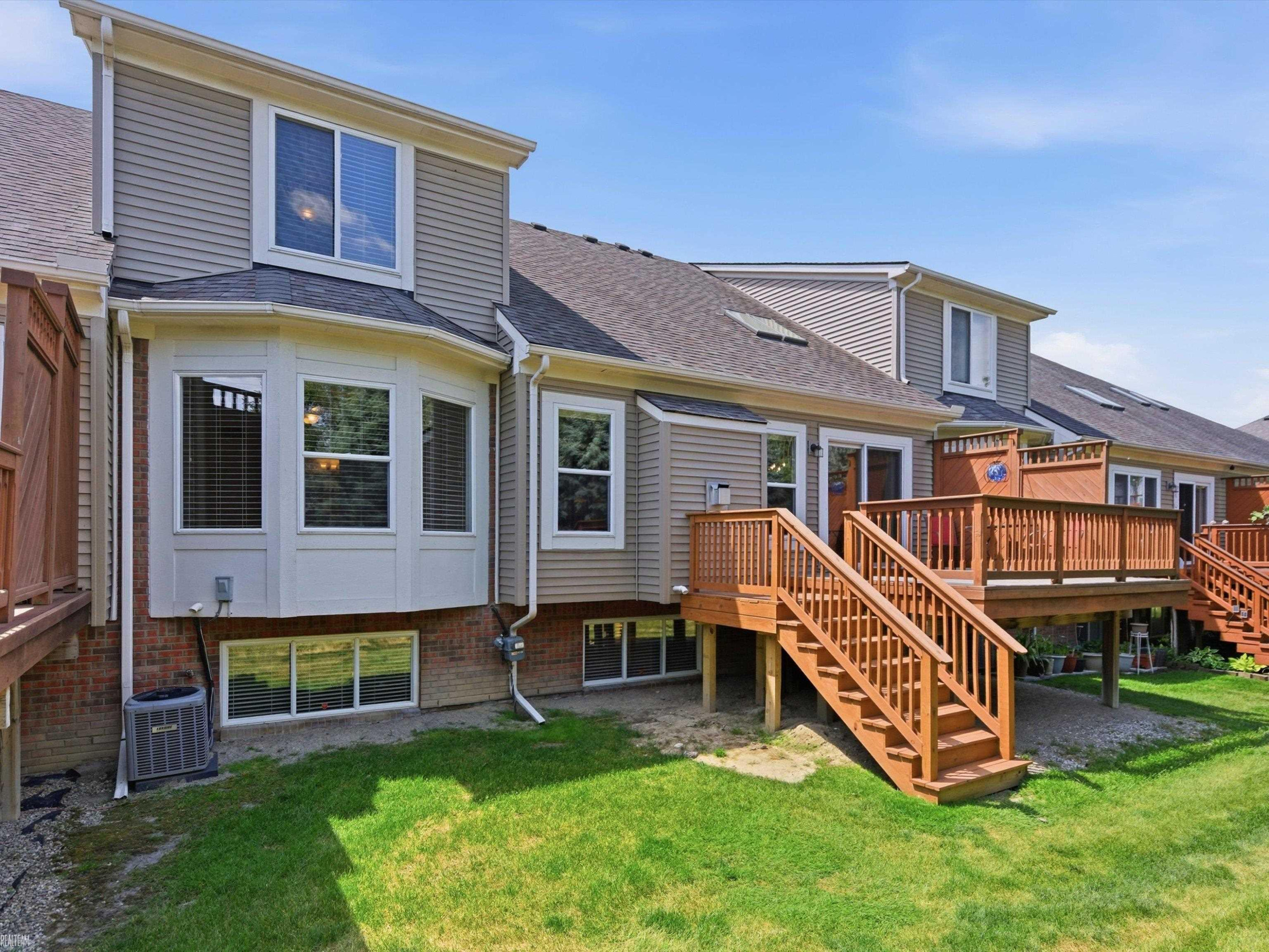 14837 N Park Drive, Shelby Twp, MI 48315 — Photo 45