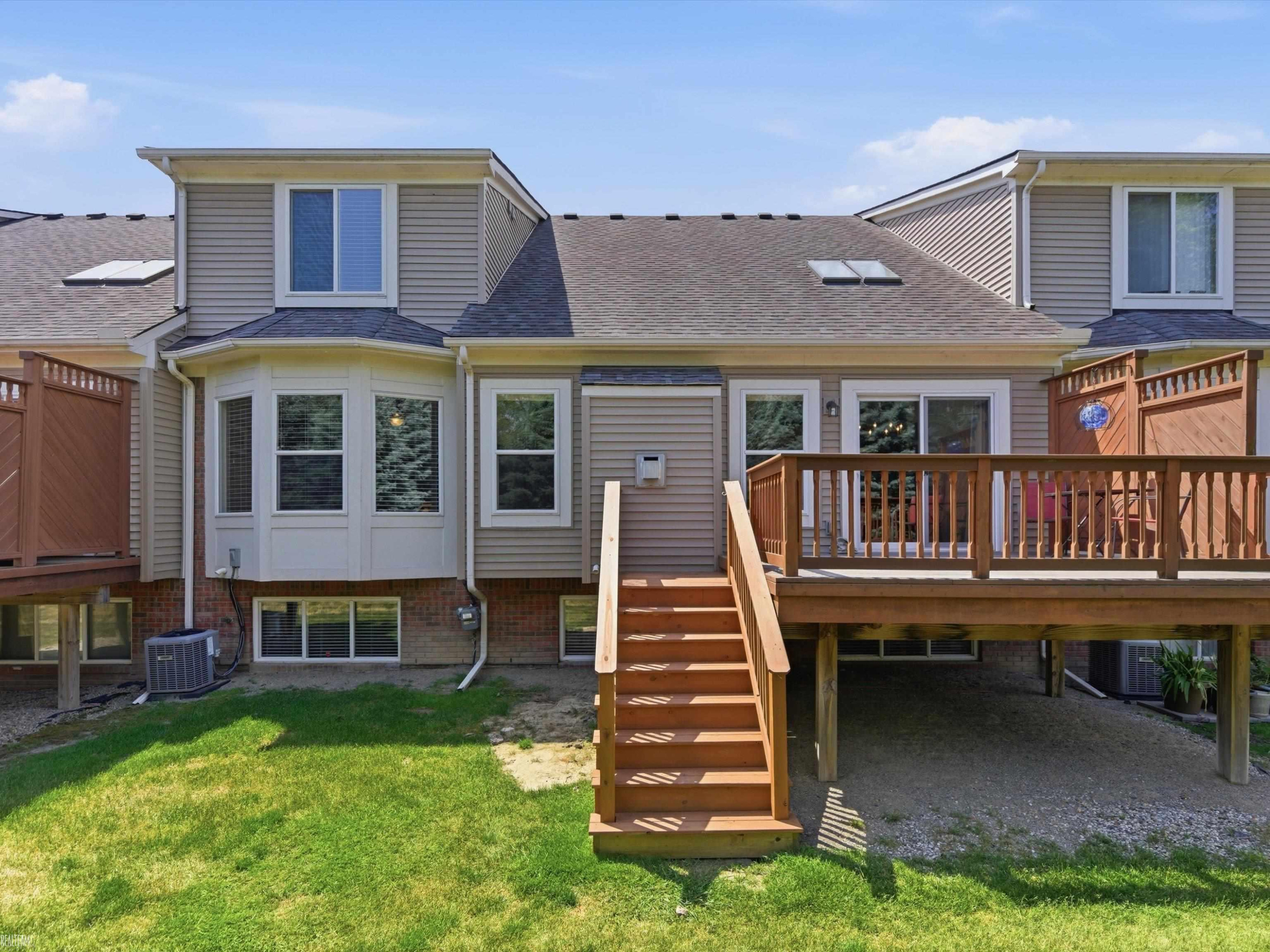 14837 N Park Drive, Shelby Twp, MI 48315 — Photo 47