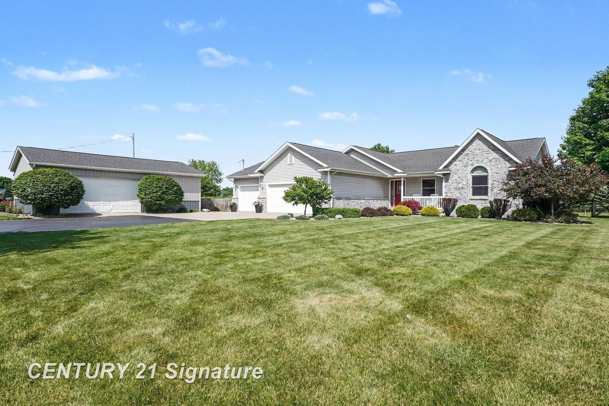 3790 N Gleaner Road, Freeland, MI 48623 — Photo 2