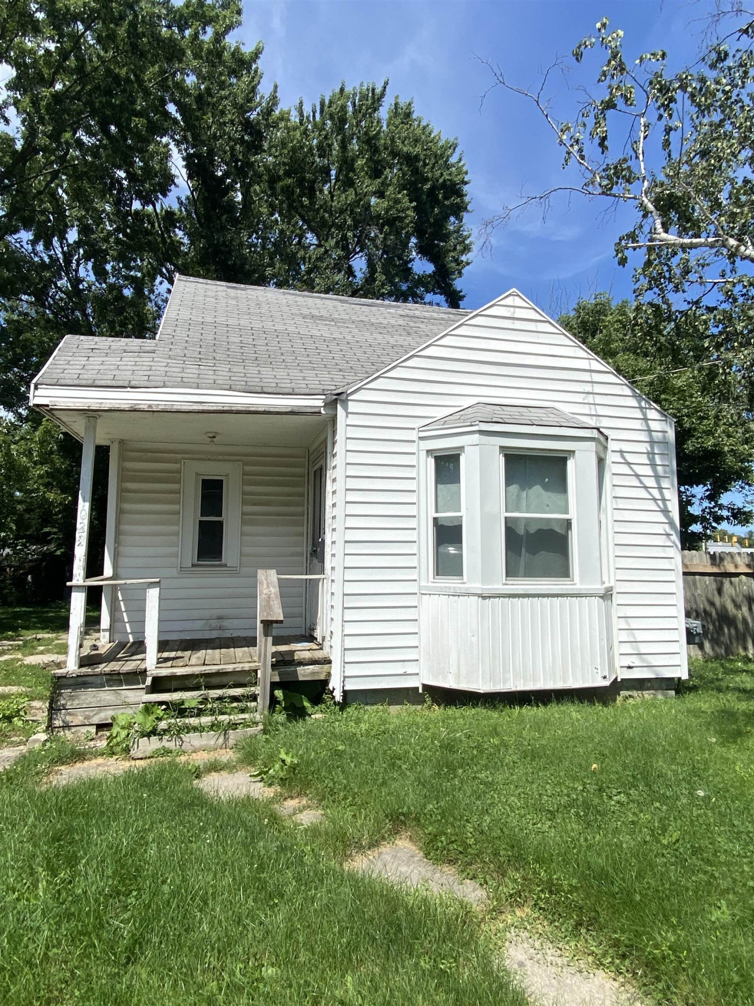 1028 Campbell Street, Flint, MI 48507