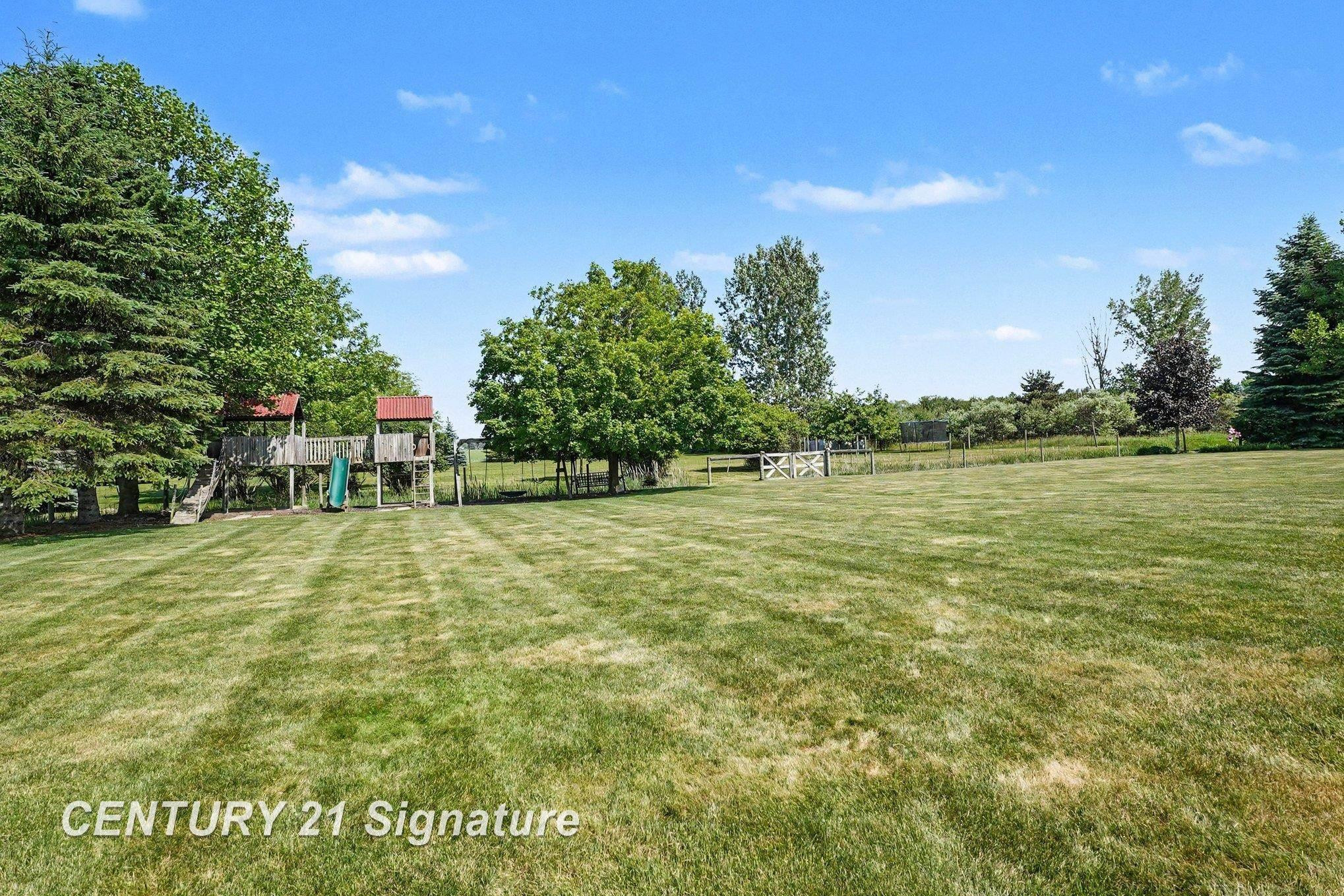 3790 N Gleaner Road, Freeland, MI 48623 — Photo 35