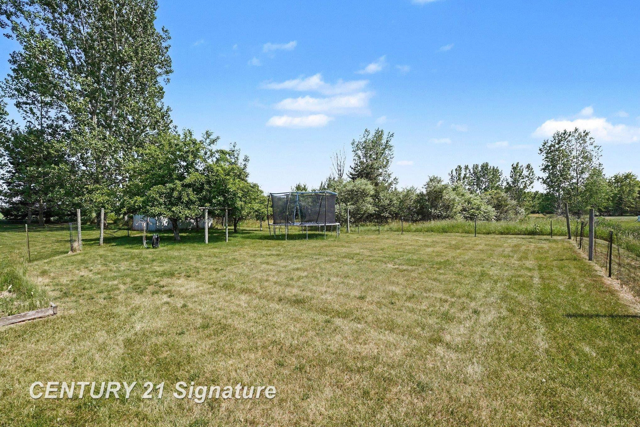 3790 N Gleaner Road, Freeland, MI 48623 — Photo 36