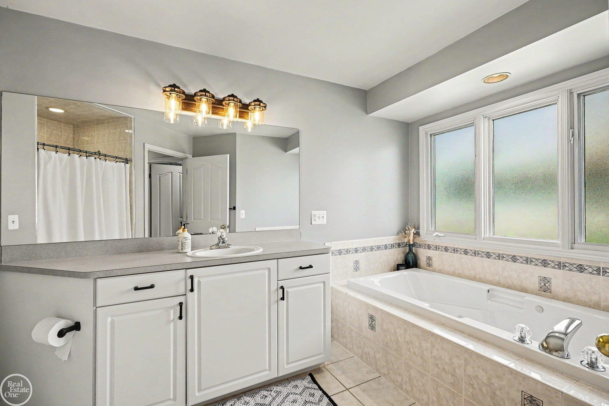 48710 Lafayette Drive, Macomb, MI 48044 — Photo 26