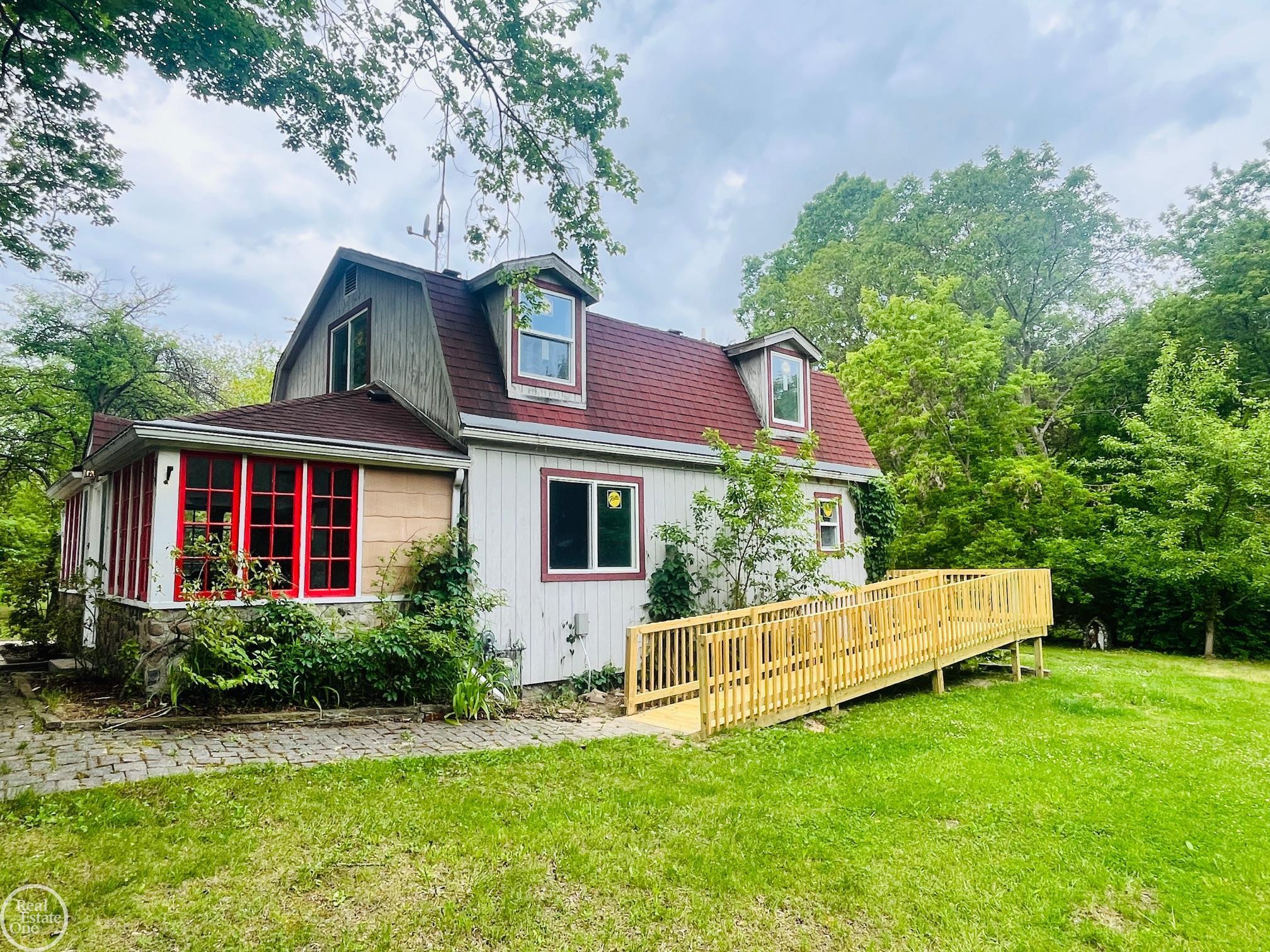 7295 N Elmwood Road, MI 48450 — Photo 4