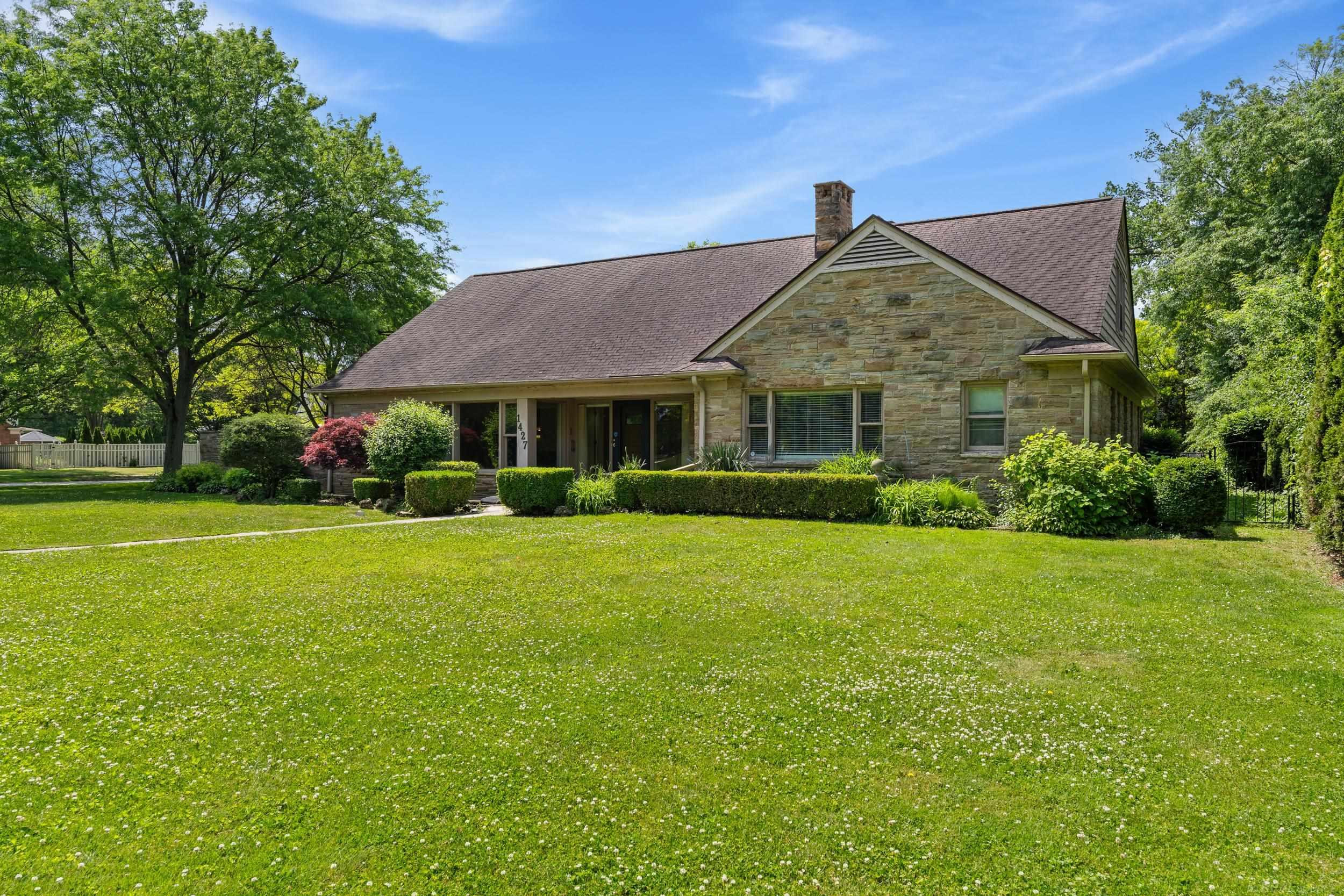 1427 Sunningdale Drive, Grosse Pointe, MI 48236 — Photo 5