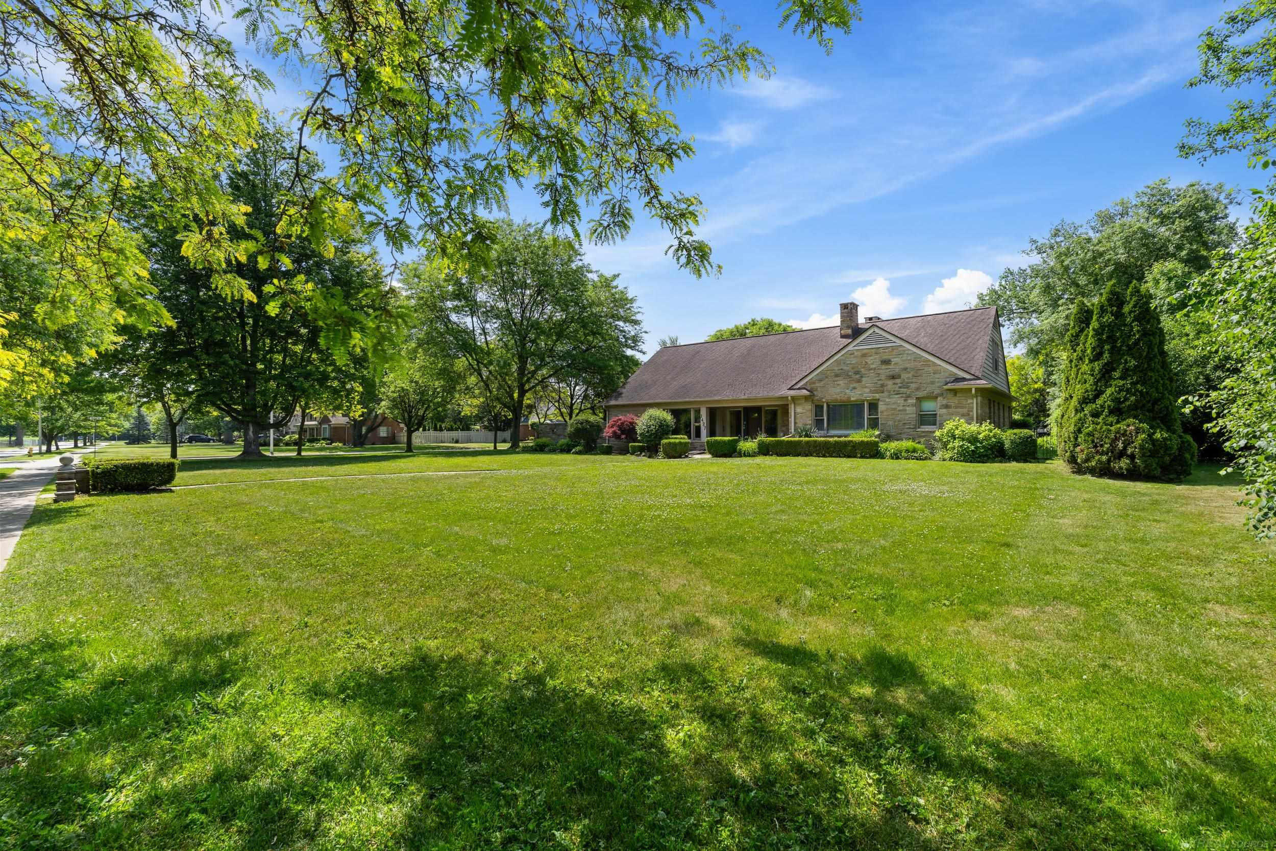 1427 Sunningdale Drive, Grosse Pointe, MI 48236 — Photo 7