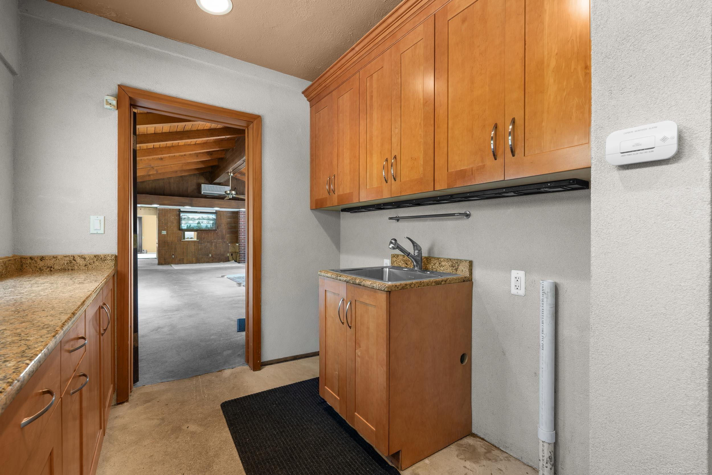 1427 Sunningdale Drive, Grosse Pointe, MI 48236 — Photo 27
