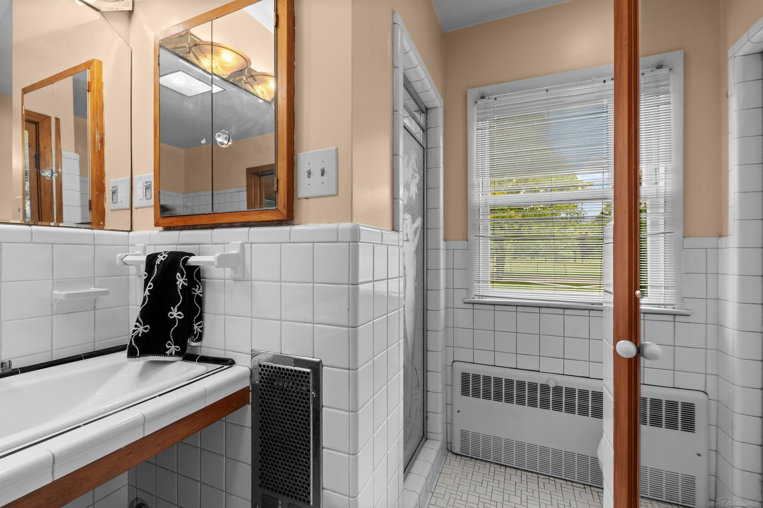 1427 Sunningdale Drive, Grosse Pointe, MI 48236 — Photo 35