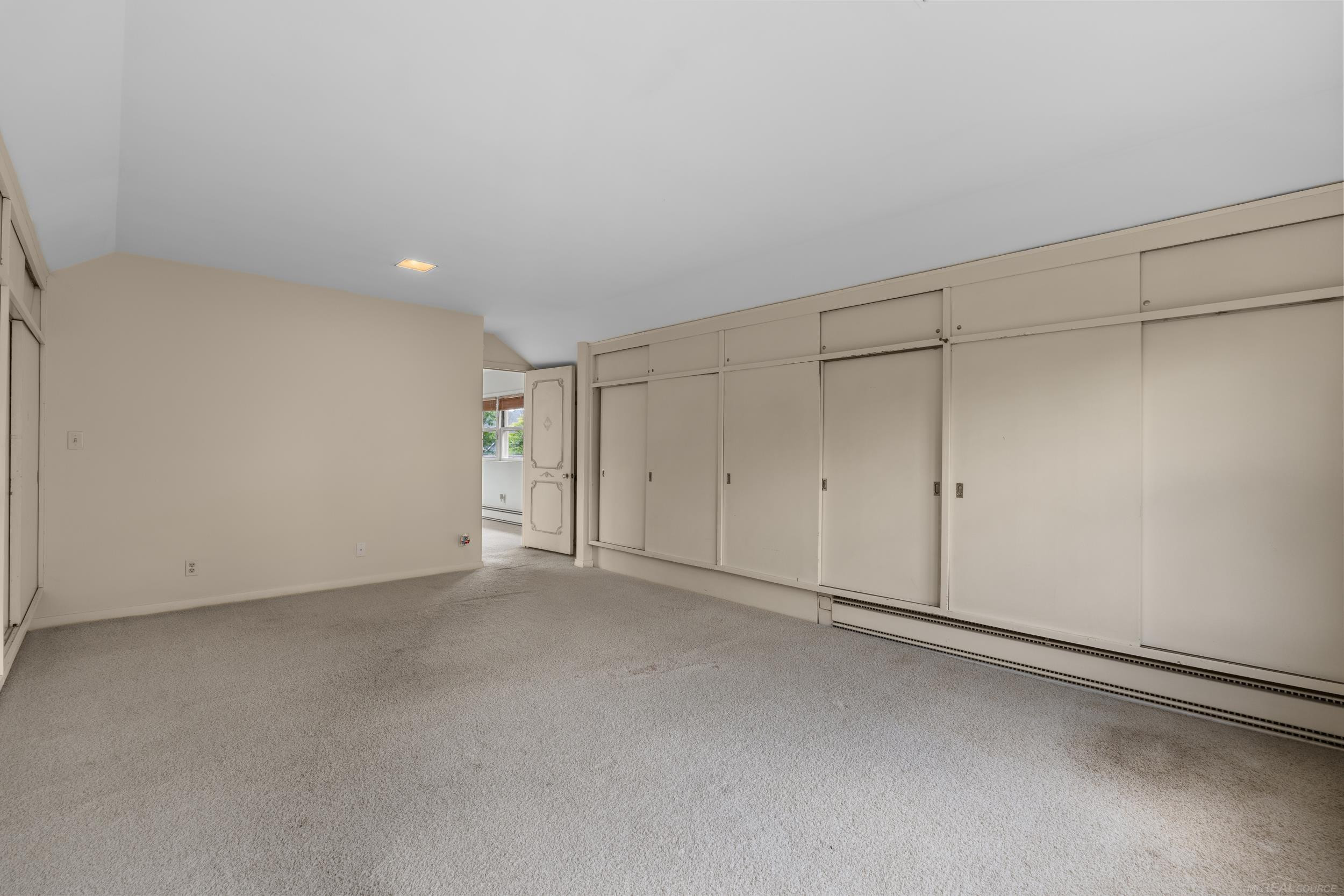 1427 Sunningdale Drive, Grosse Pointe, MI 48236 — Photo 47