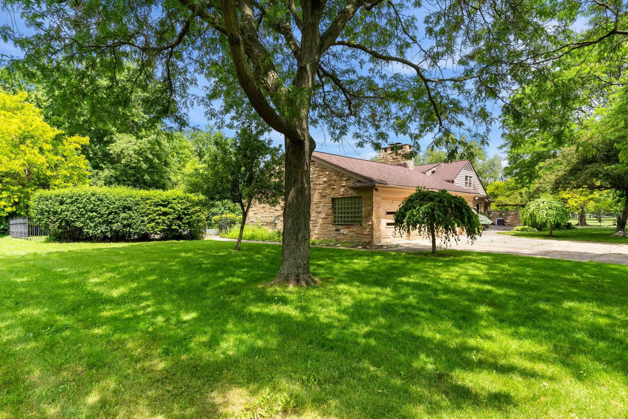 1427 Sunningdale Drive, Grosse Pointe, MI 48236 — Photo 60