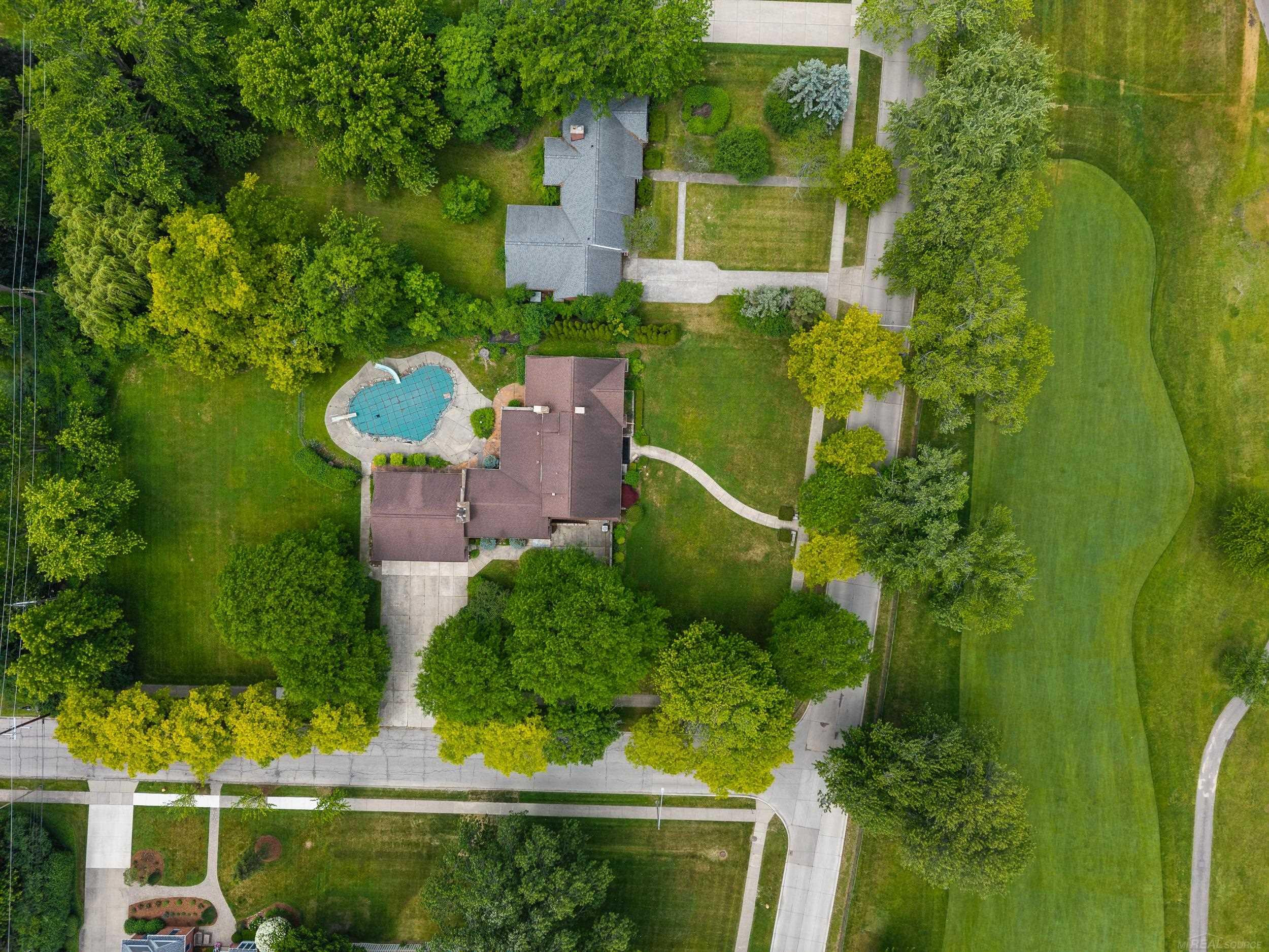 1427 Sunningdale Drive, Grosse Pointe, MI 48236 — Photo 64