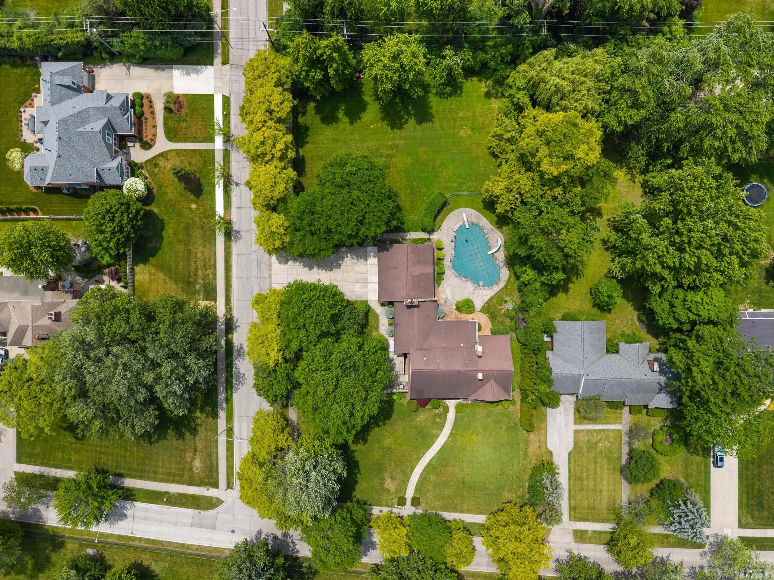 1427 Sunningdale Drive, Grosse Pointe, MI 48236 — Photo 67