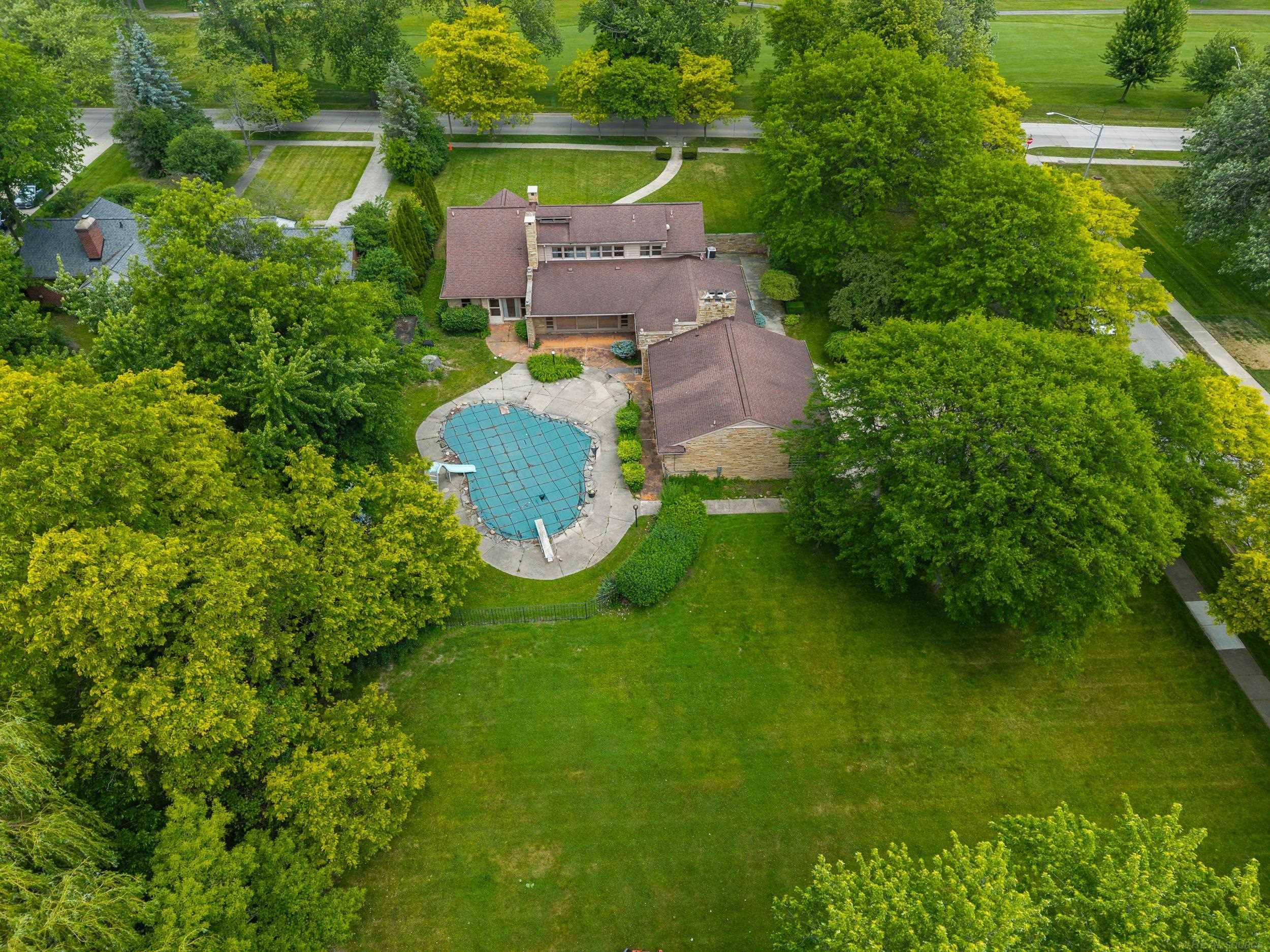 1427 Sunningdale Drive, Grosse Pointe, MI 48236 — Photo 76