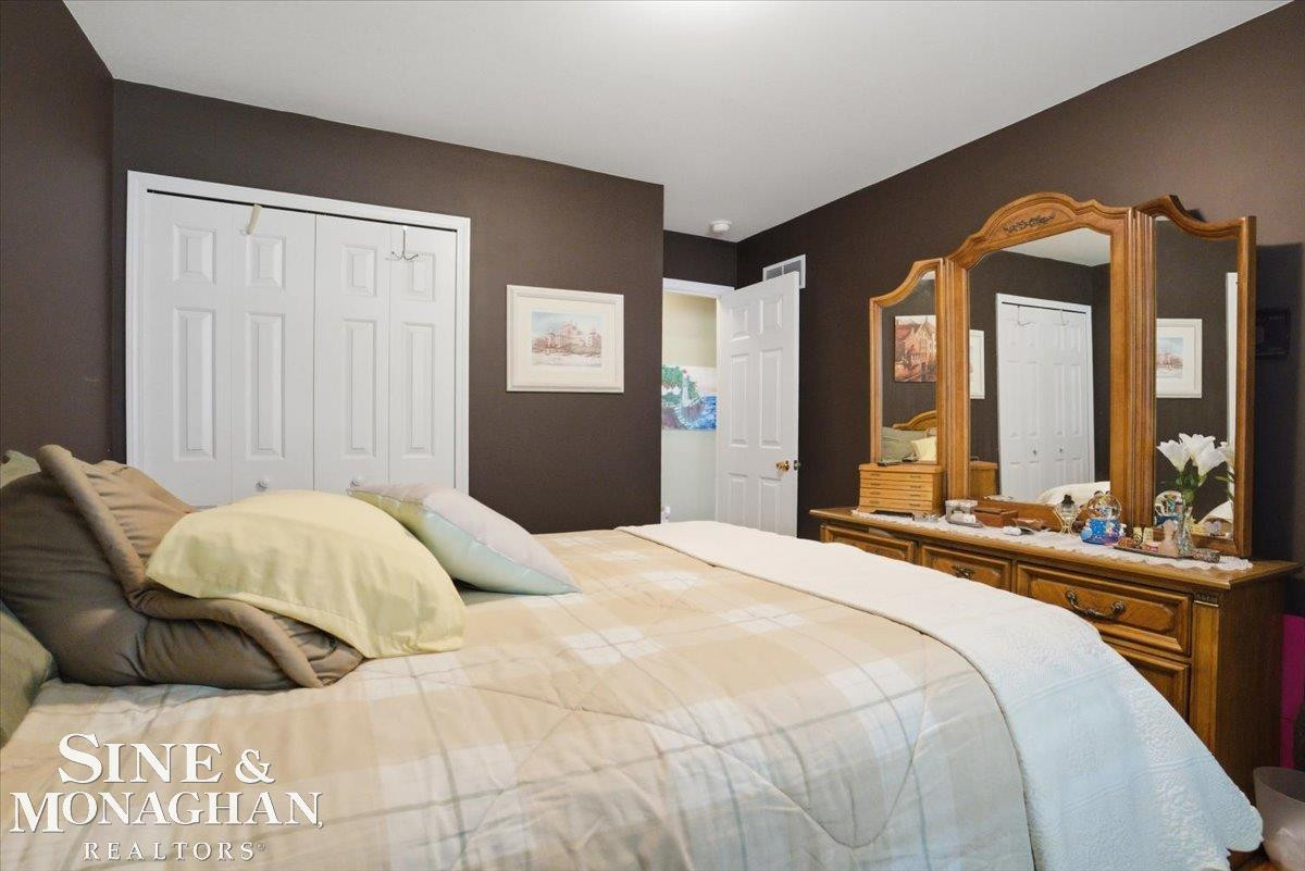 1098 Broad Ax Lane, MI — Photo 18