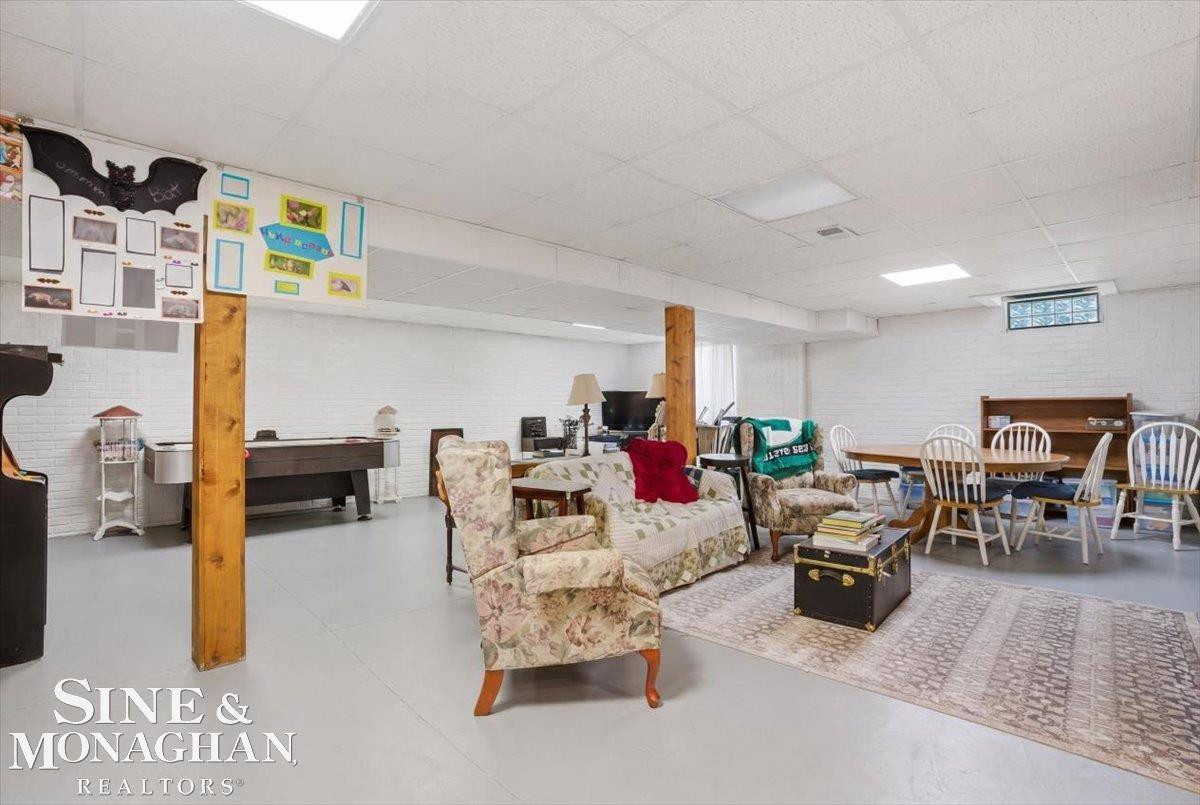 1098 Broad Ax Lane, MI — Photo 24