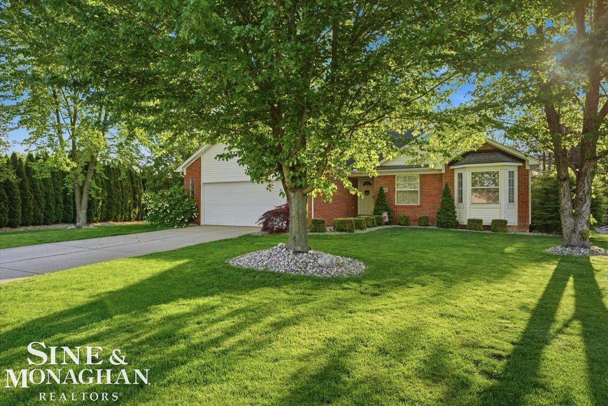 1098 Broad Ax Lane, MI — Photo 39
