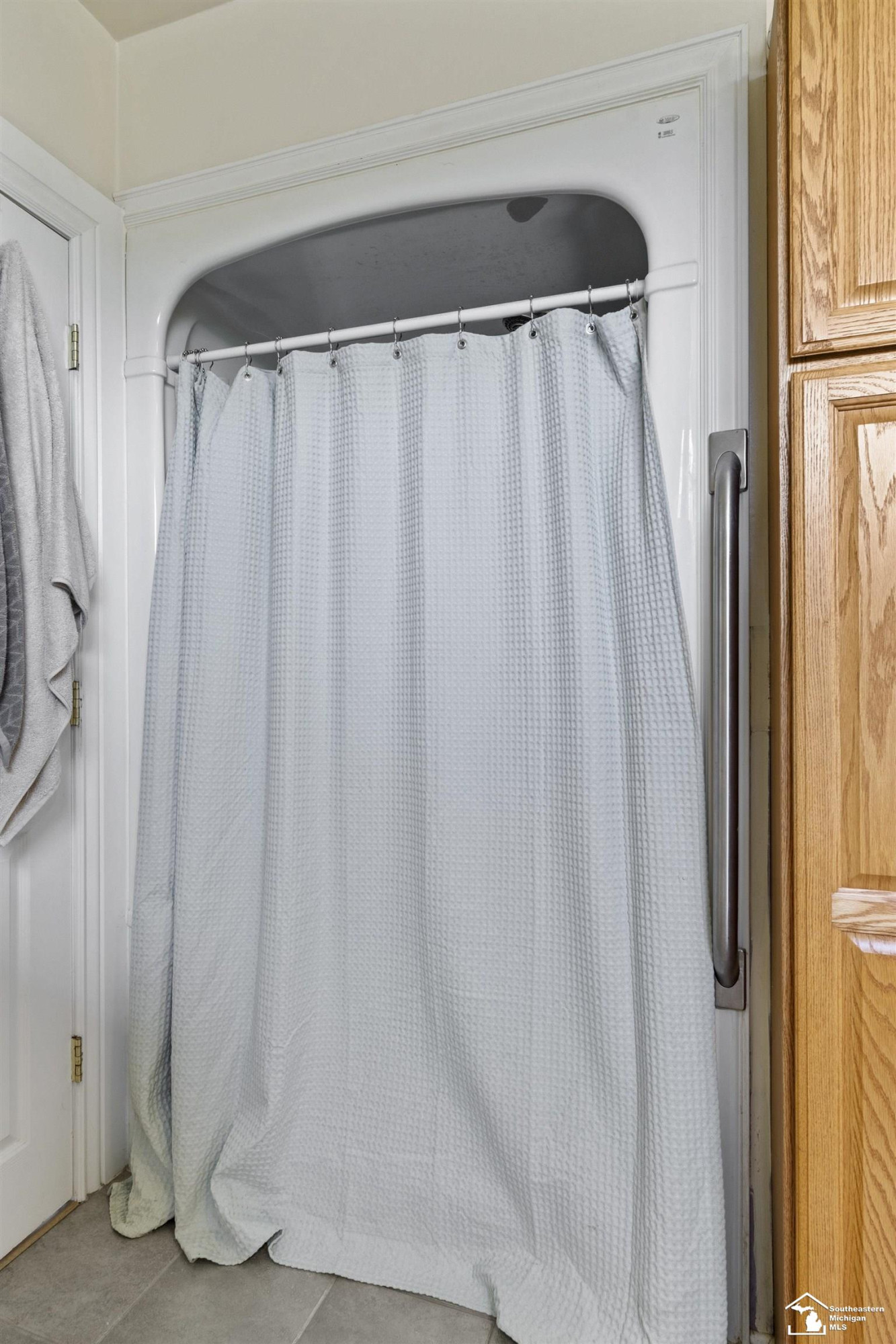 2808 Carleton Rockwood Road, Carleton, MI 48117 — Photo 16