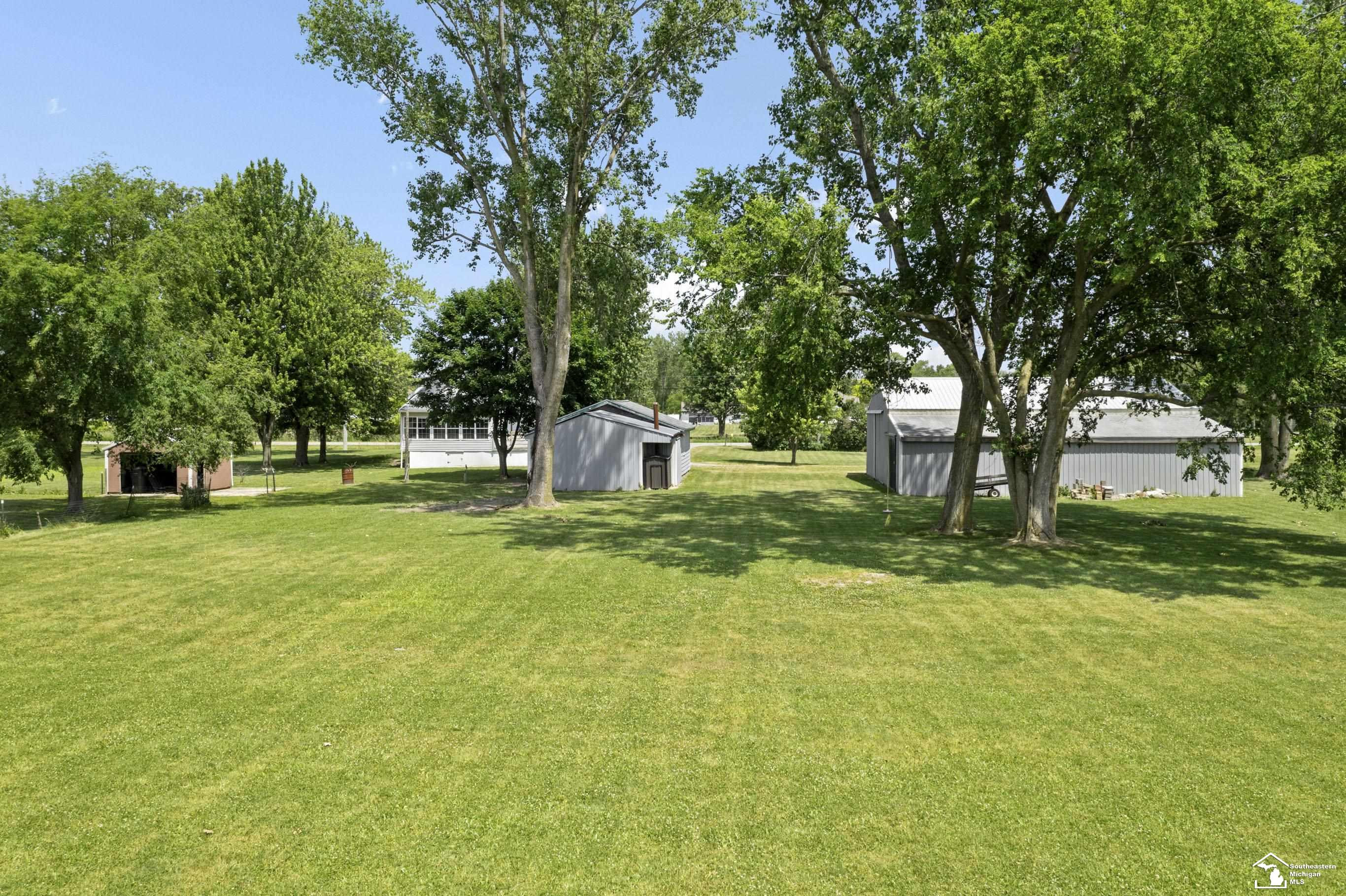 2808 Carleton Rockwood Road, Carleton, MI 48117 — Photo 57